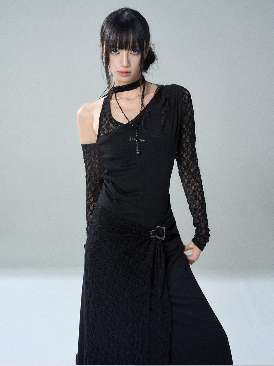 LADYGHOST Black Lace One Shoulder Long Sleeve Women&