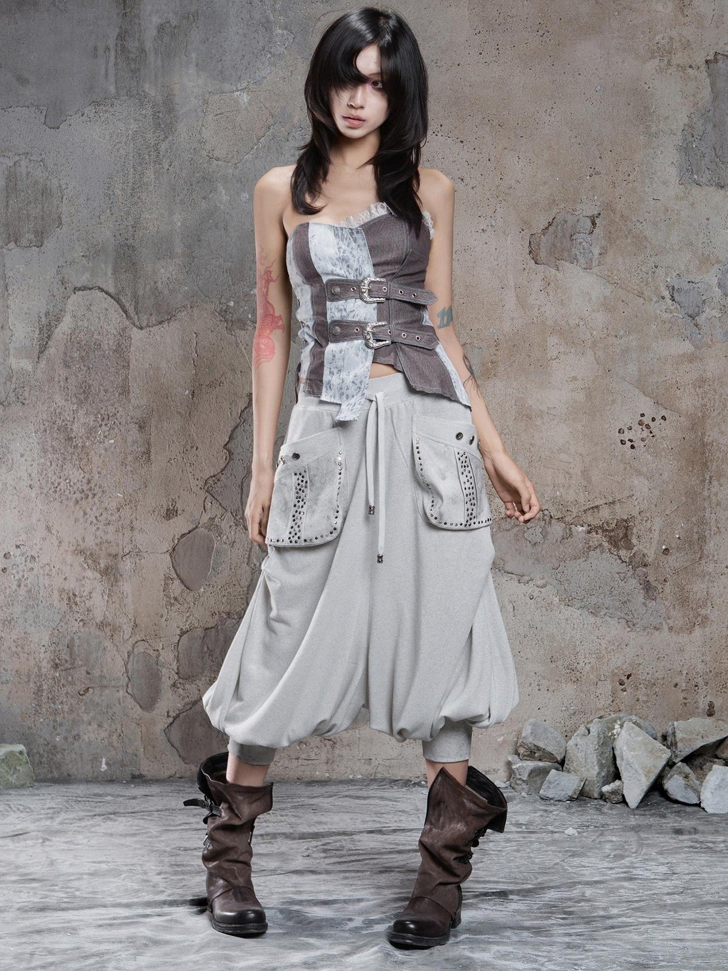 ARIADNAw Light Gray Retro Punk Drop Crotch Big Pocket Rhinestone Women&