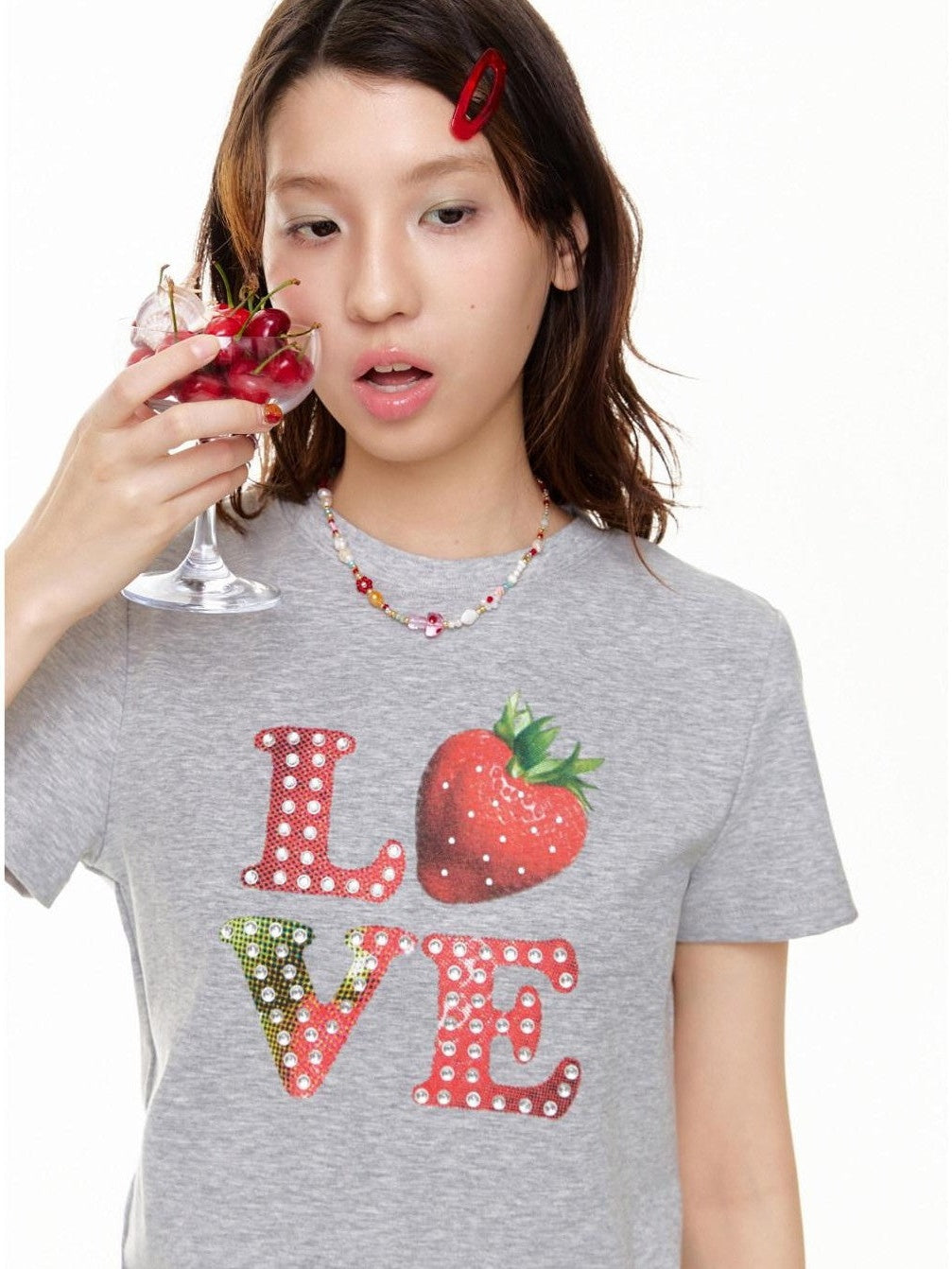 BETWEENAND Gray Strawberry Bead Heart Women&