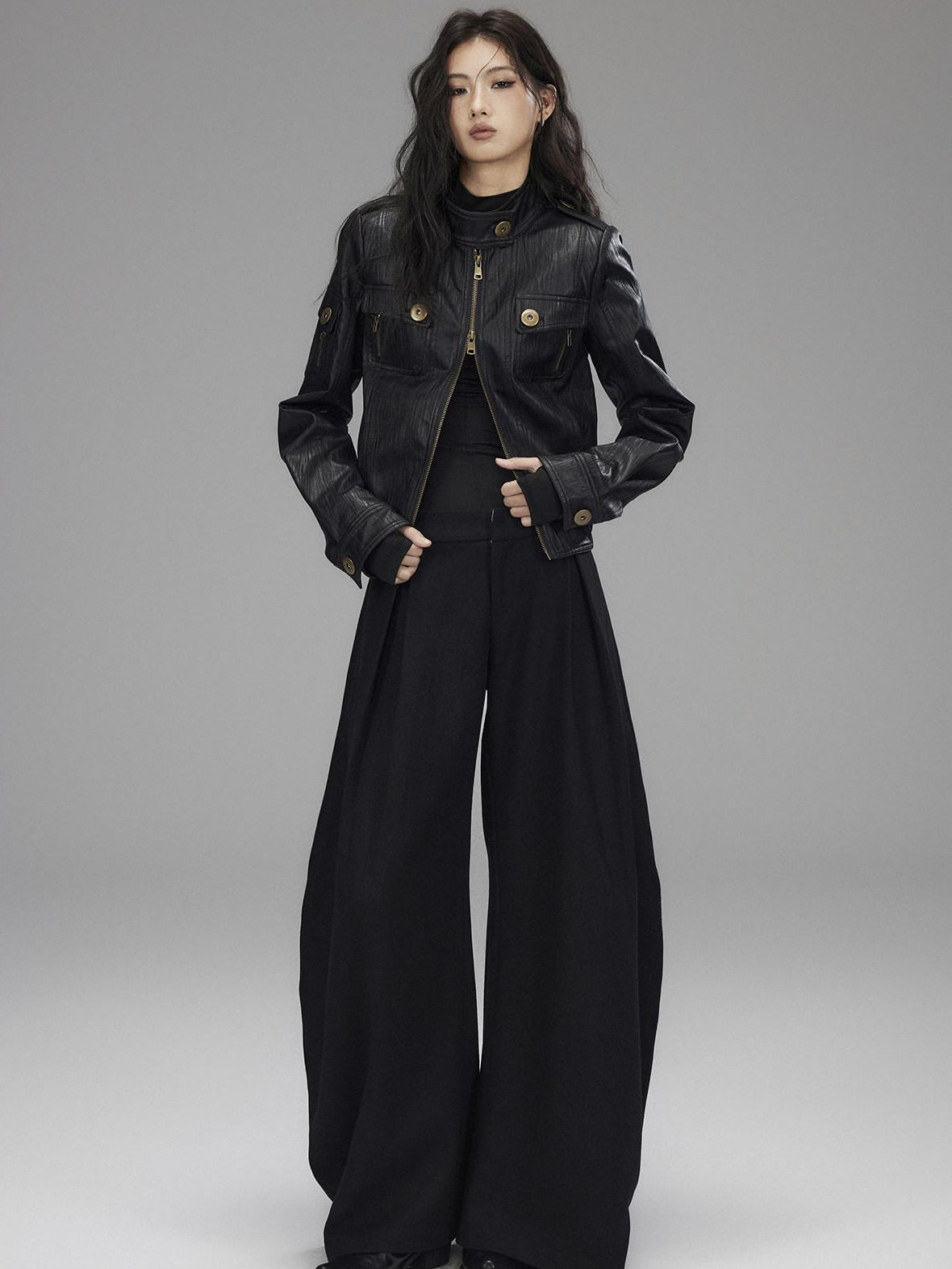 Low pixel Insulated Waist Cinch Workwear Multipocket Lapel Zip Black Women Leather Jackets