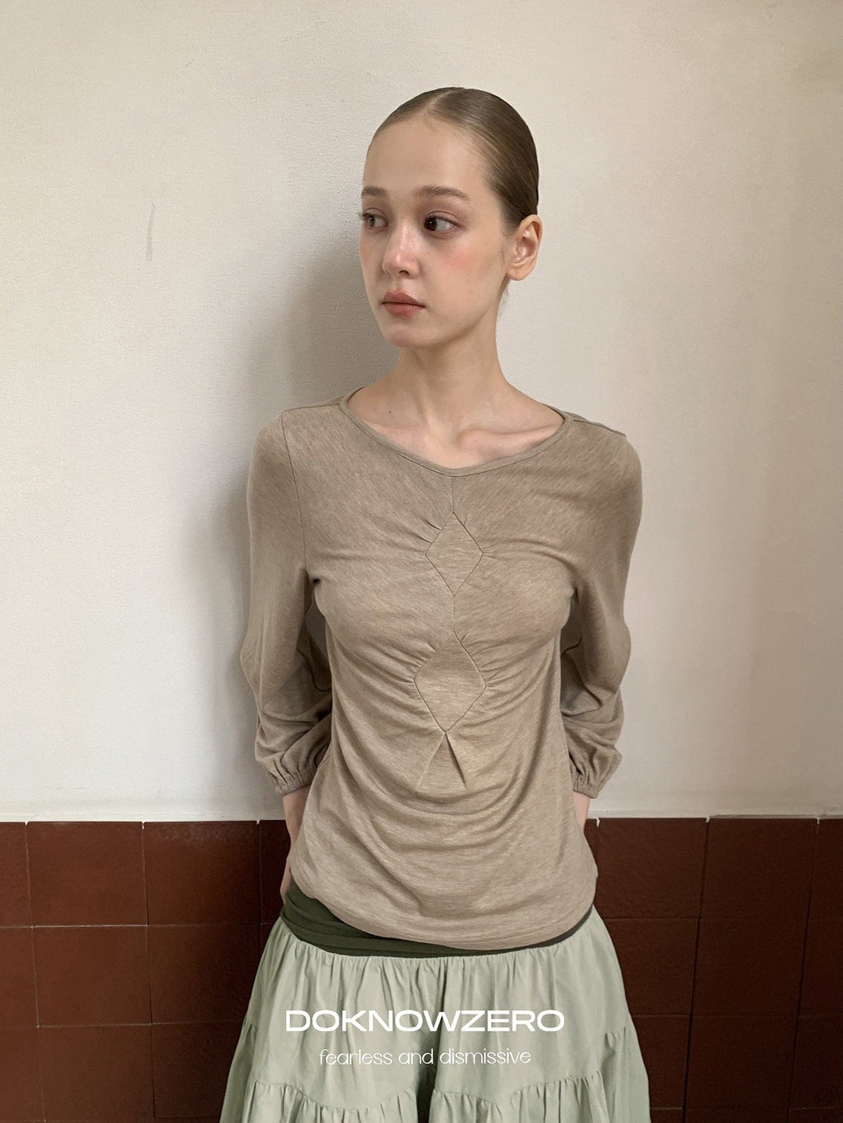 DKZ_OFFICIAL_Diamond_Quilted_Ruched_Lantern_Sleeve_Women&