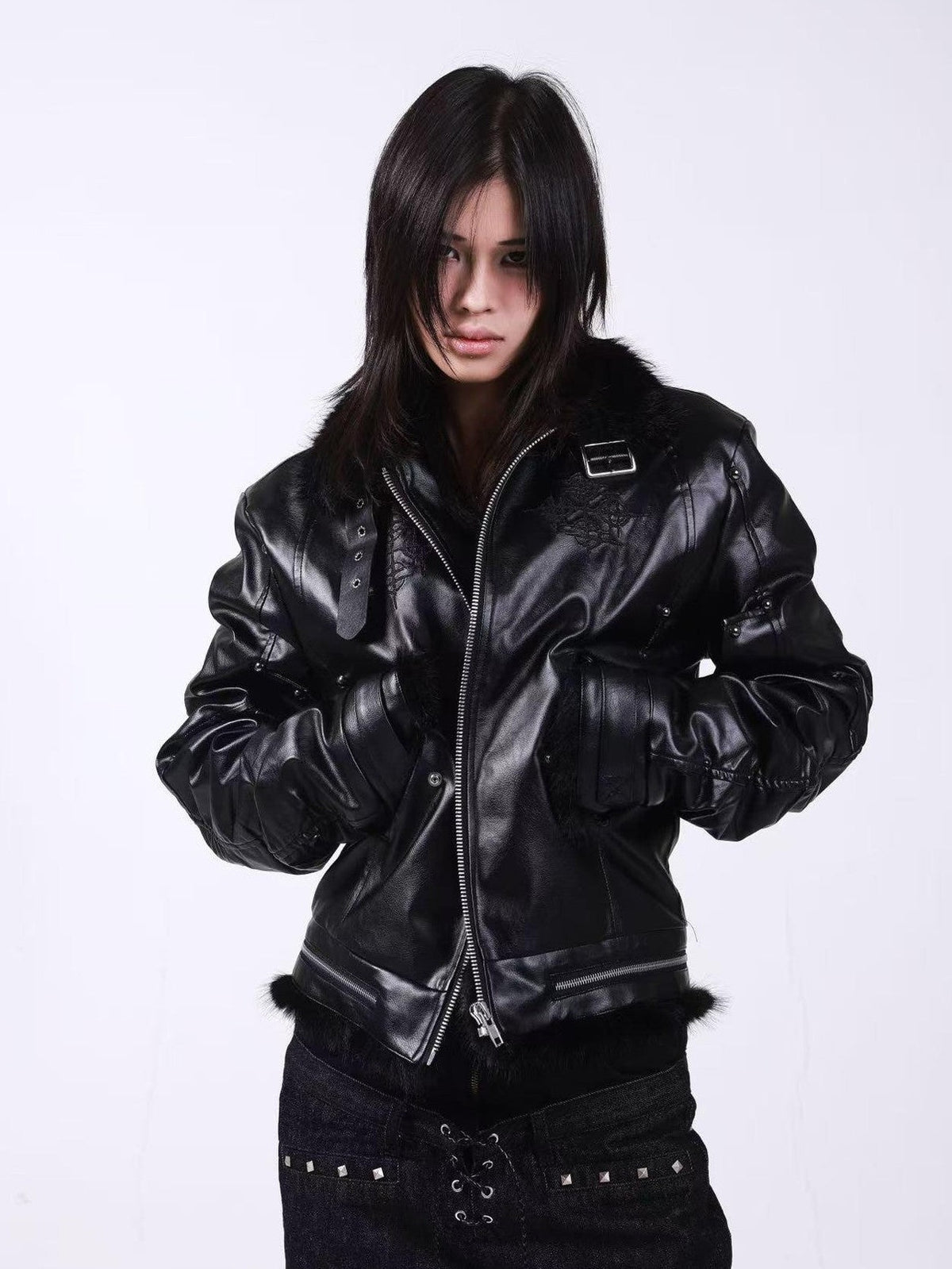 DETW onLine Embroidered Patchwork Fur Bomber Metal Hardware Women&