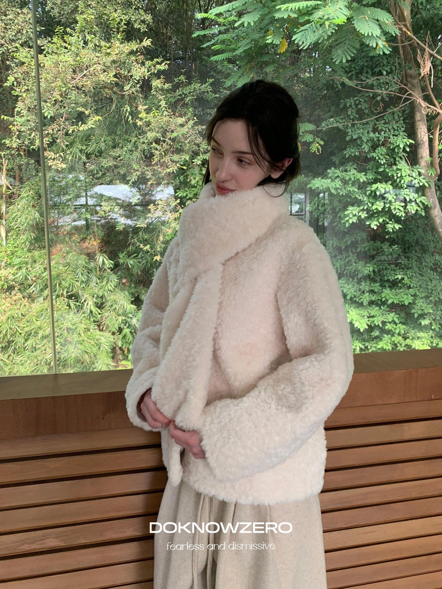 DKZ OFFICIAL Fluffy Detachable Faux Fur Scarf Collar Women&