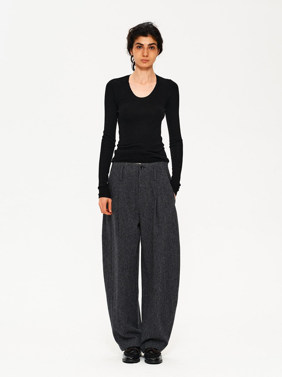 Northbutsouth Four Color U Neck Slim Fit Lightweight Long Sleeve Women&