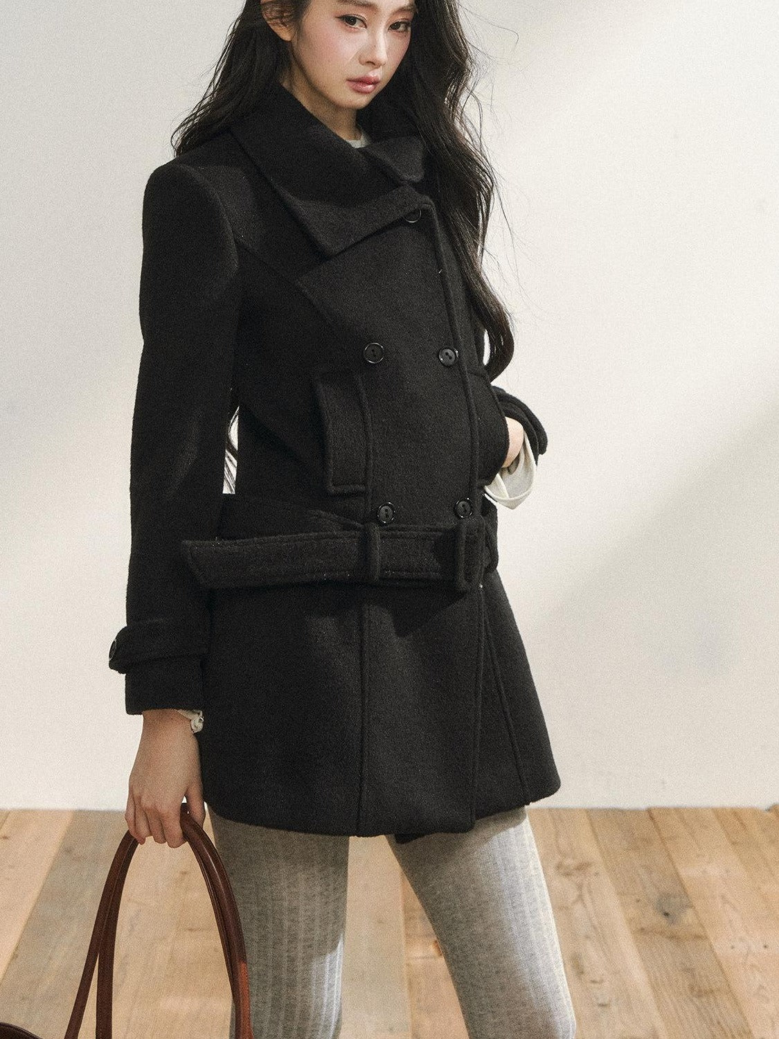 7Shiftin Detachable Wool Casual Cinched Waist Double Breasted Women Black Short Coat