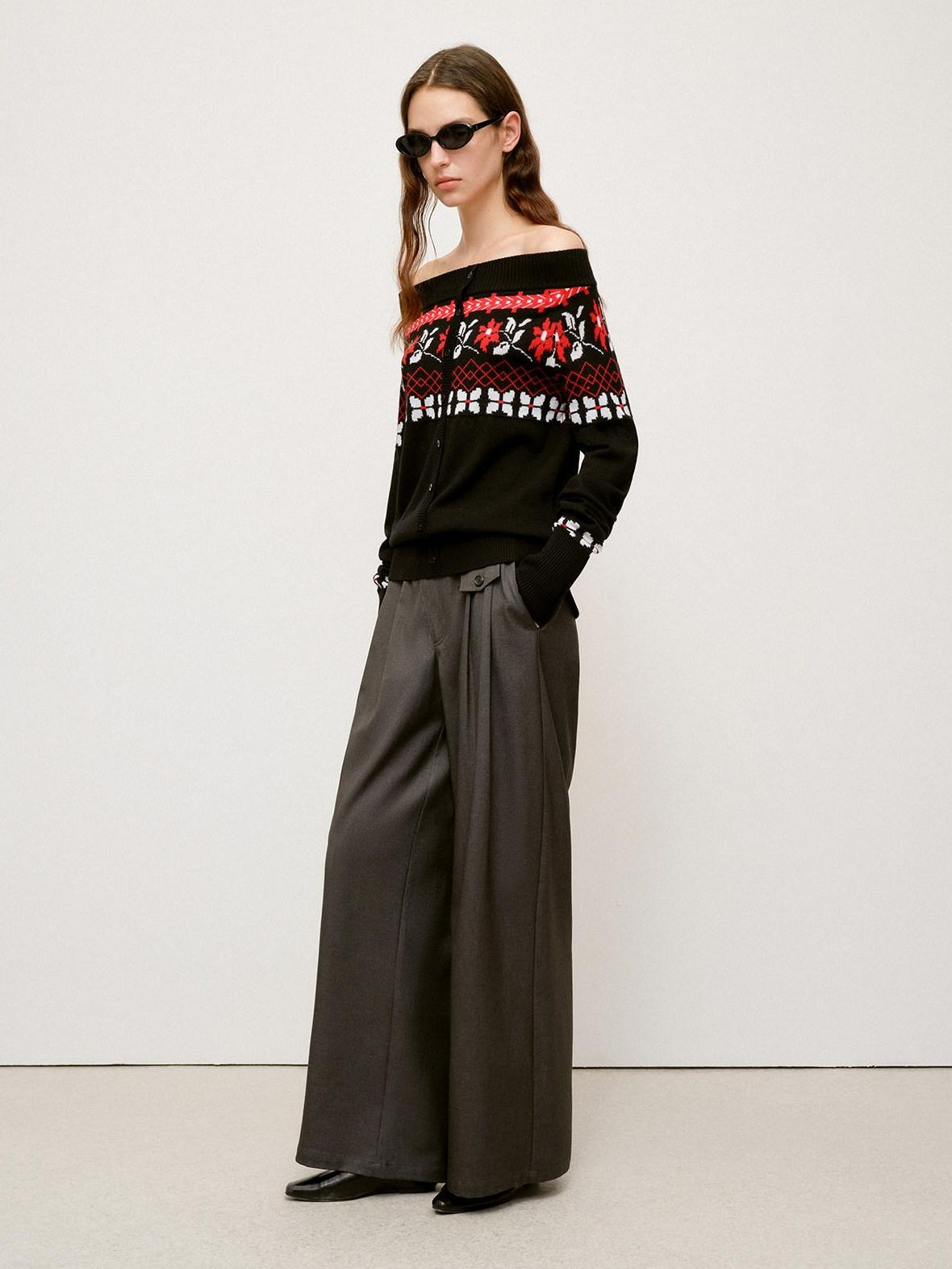 RUN TO THE FUTURE Soft Wool Blend Vintage Loose Pleated Women Knit Pullover Beige Black Sweaters