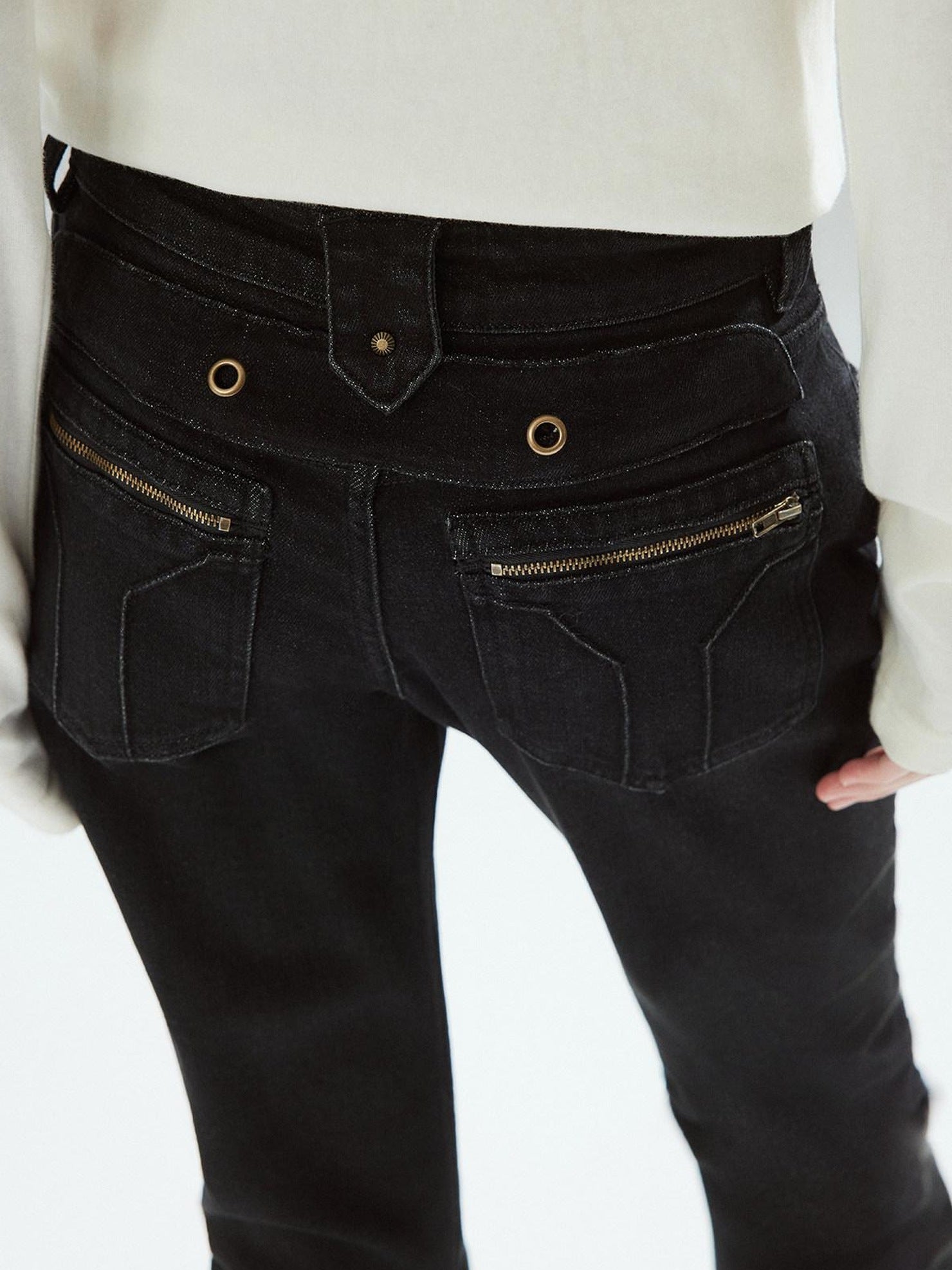 Low pixel Pleated Low Rise Black Micro Stretch Street Slim Everyday Straight Leg Jeans