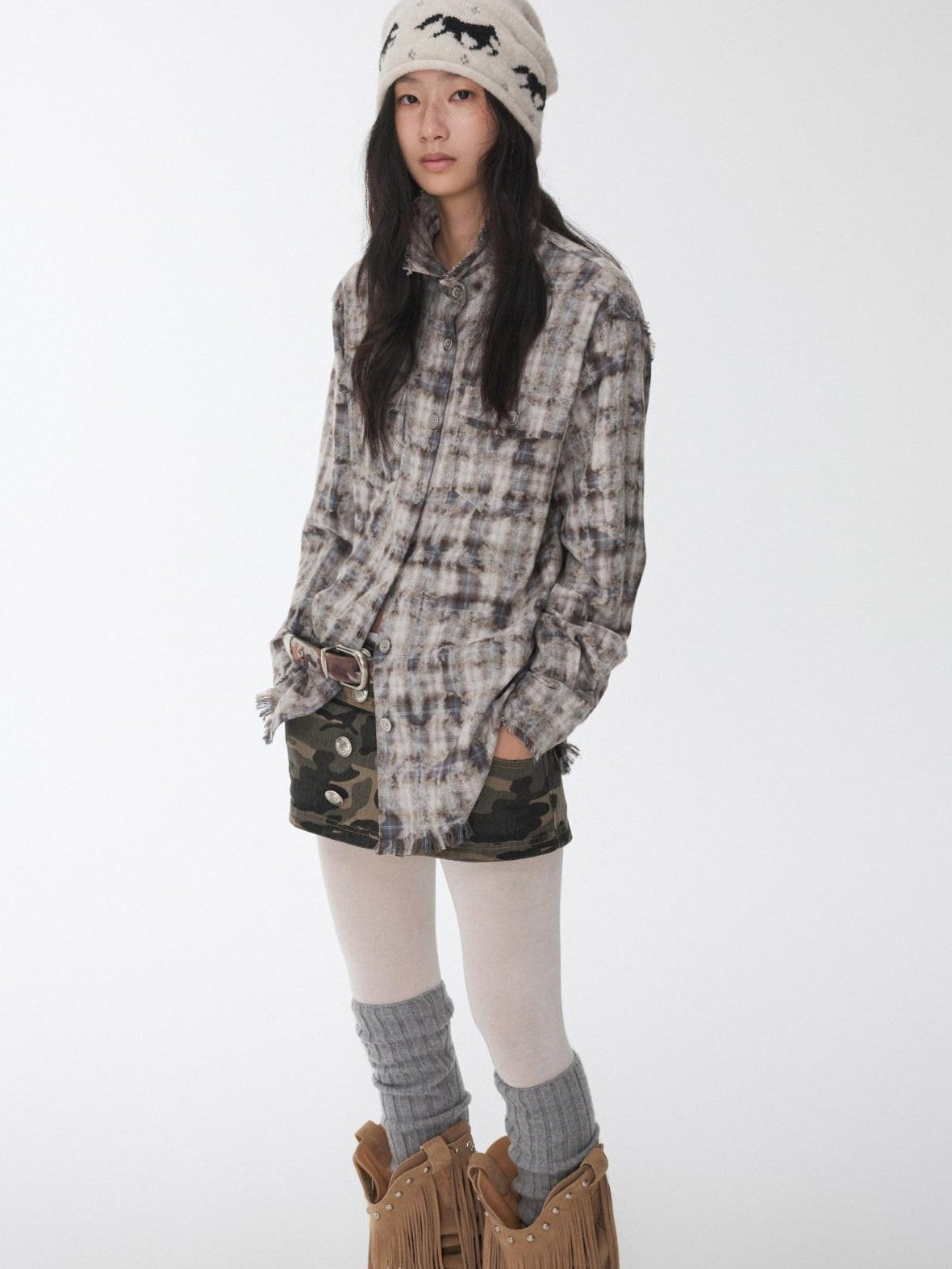 1JINN STUDIO Distressed Frayed Plaid Slim Round Neck Drop Shoulder Women&