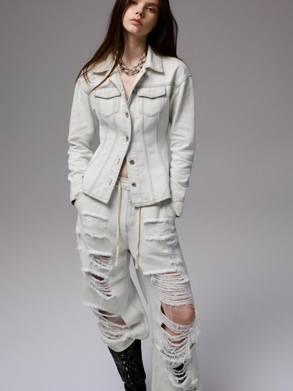 1JINN STUDIO Distressed White Cinched Waist Slimming Polo Collar Women&
