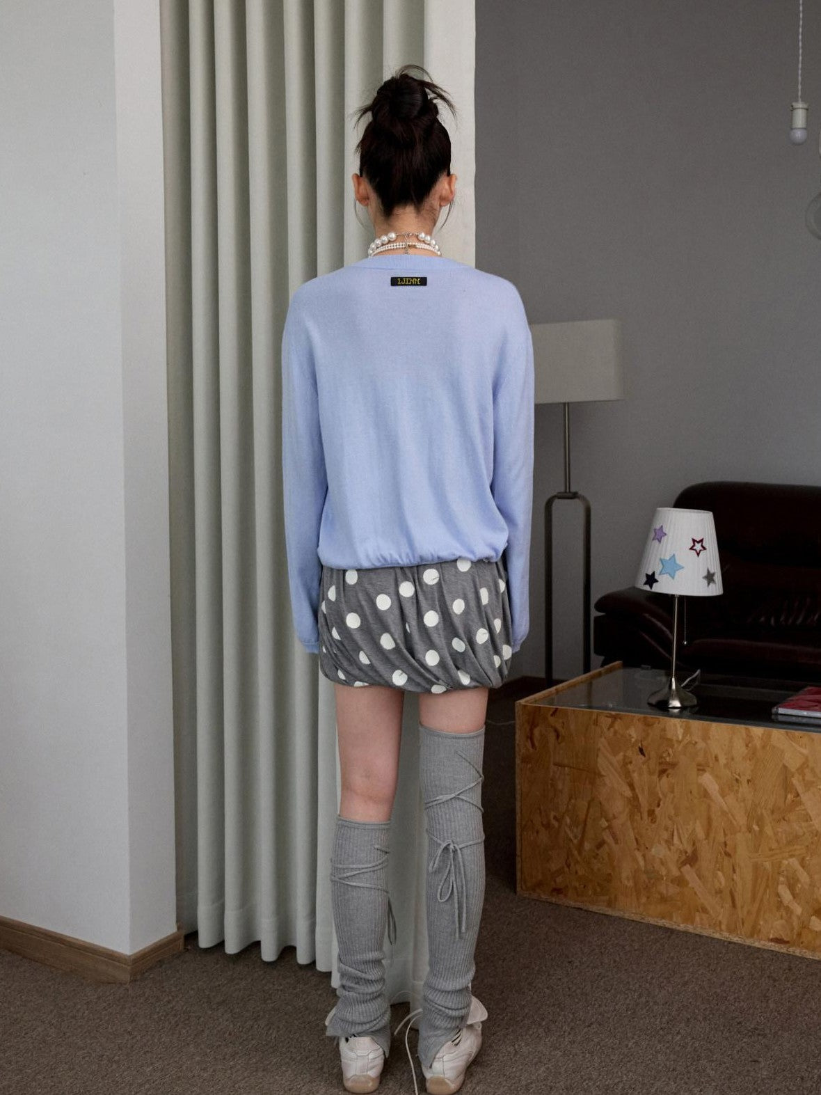 1JINN STUDIO Henley Collar Bud Sleeve Waist Cinched Women&