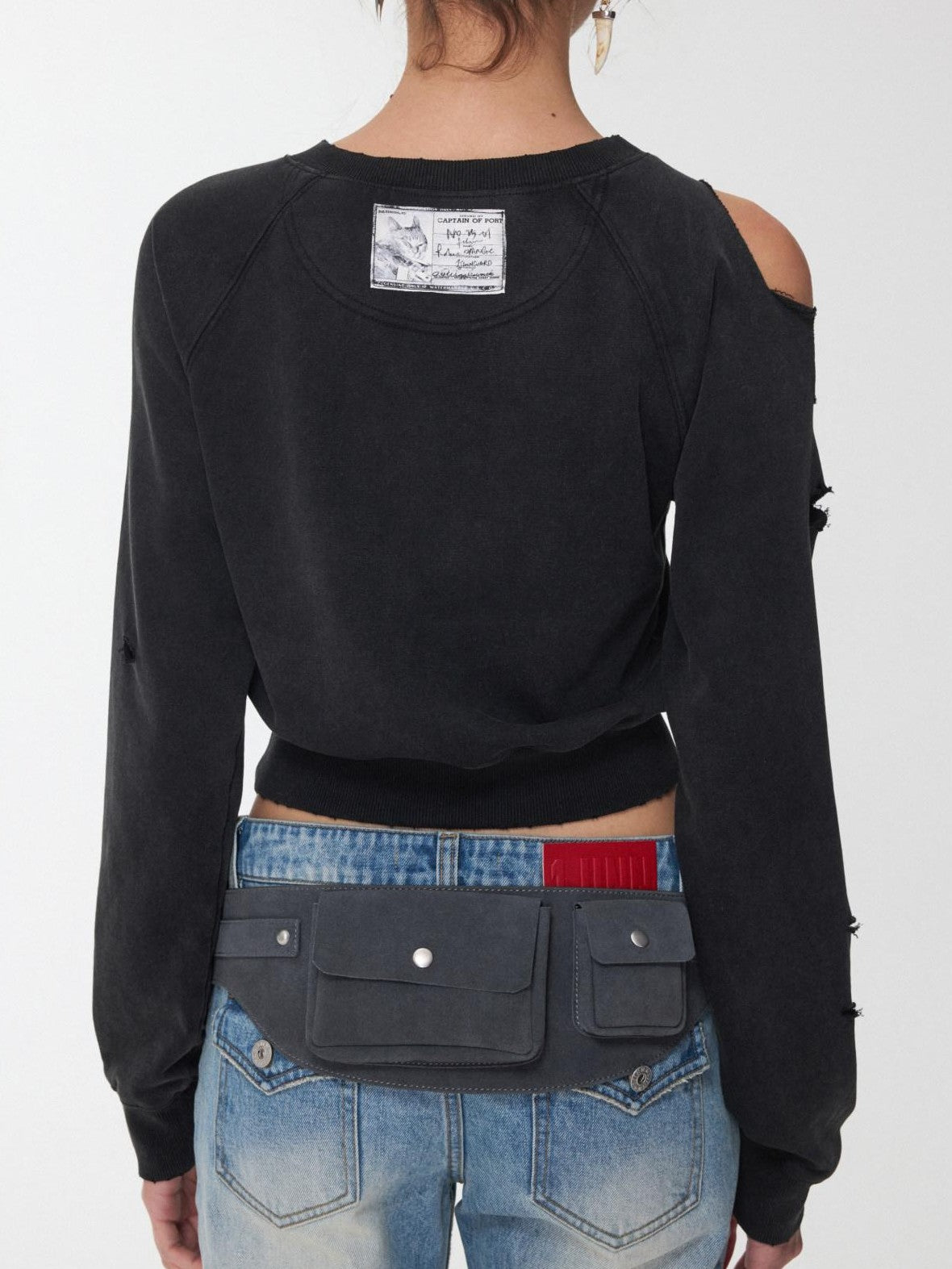 1JINN STUDIO Knight Cat Print Washed Distressed Cropped Off Shoulder Women&