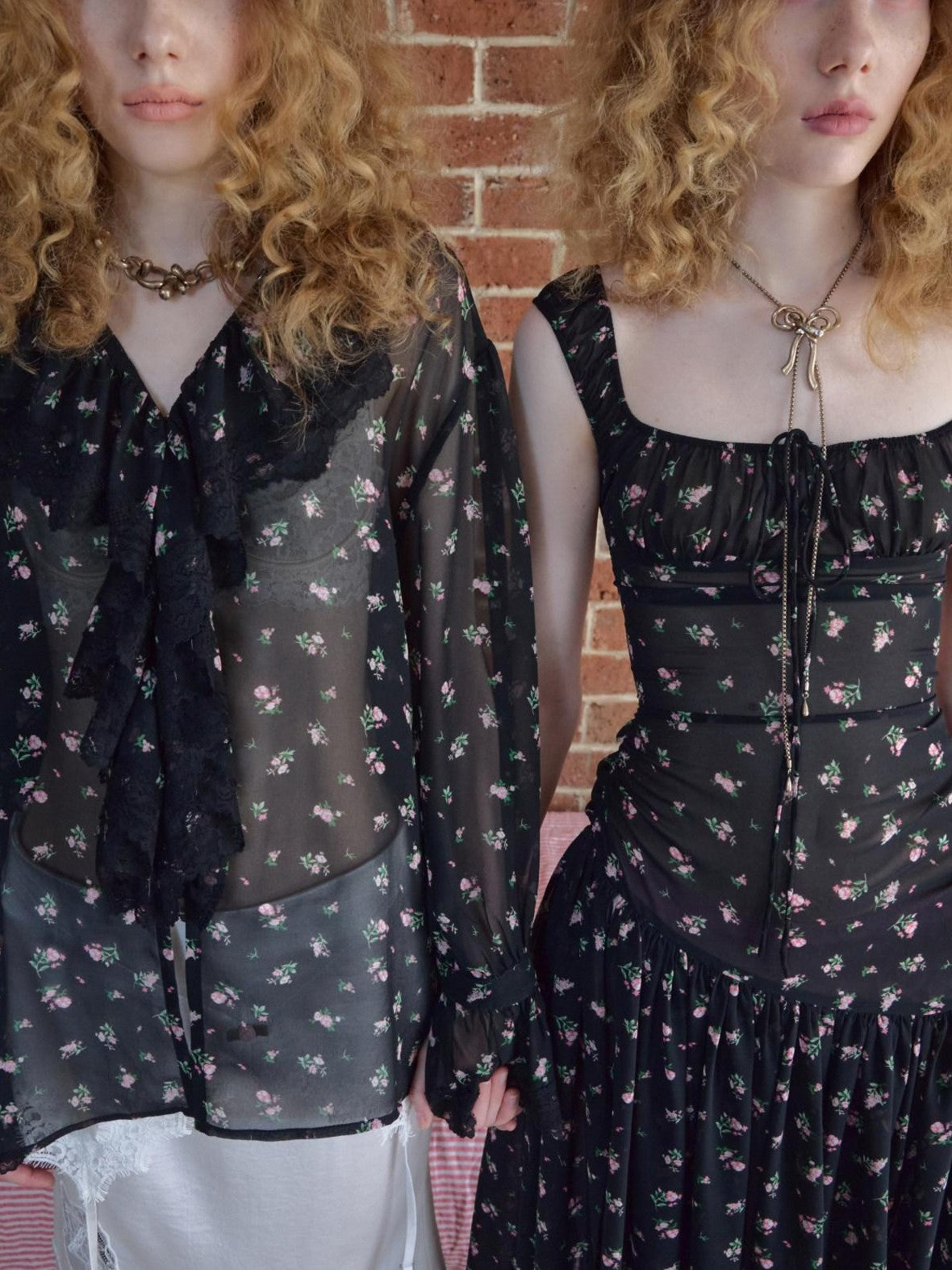 1JINN STUDIO Large Ruffle V-neck Victorian Floral Long Sleeve Women&