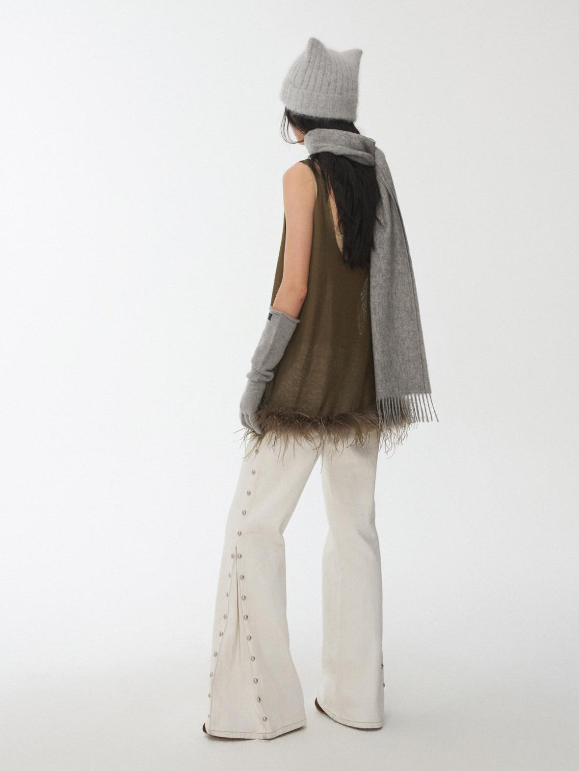 1JINN STUDIO Ostrich Feather Hem Rhinestone Embellished U Neck Women&