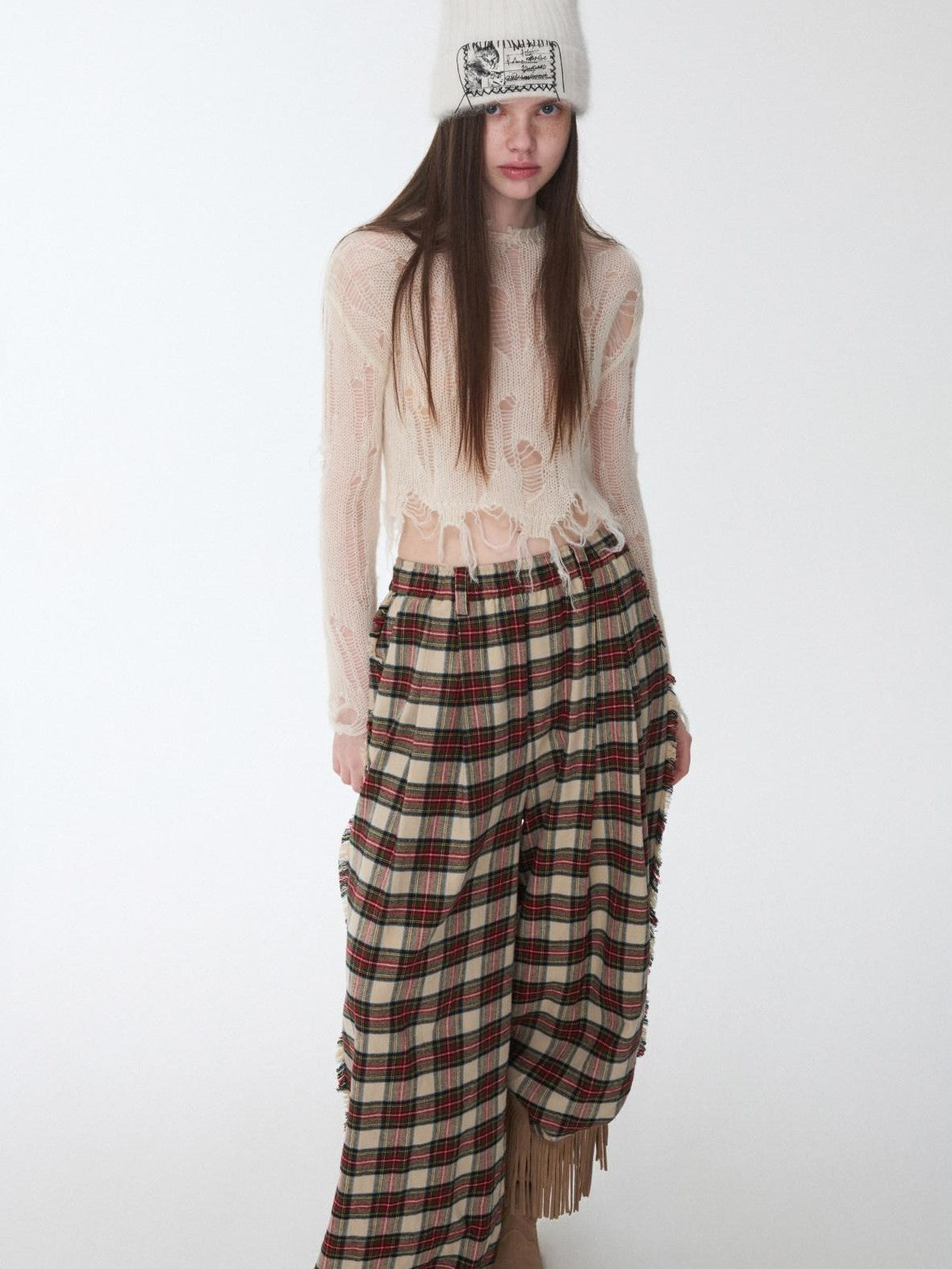 1JINN STUDIO Polka Dot Openwork Distressed Slim Short Women&