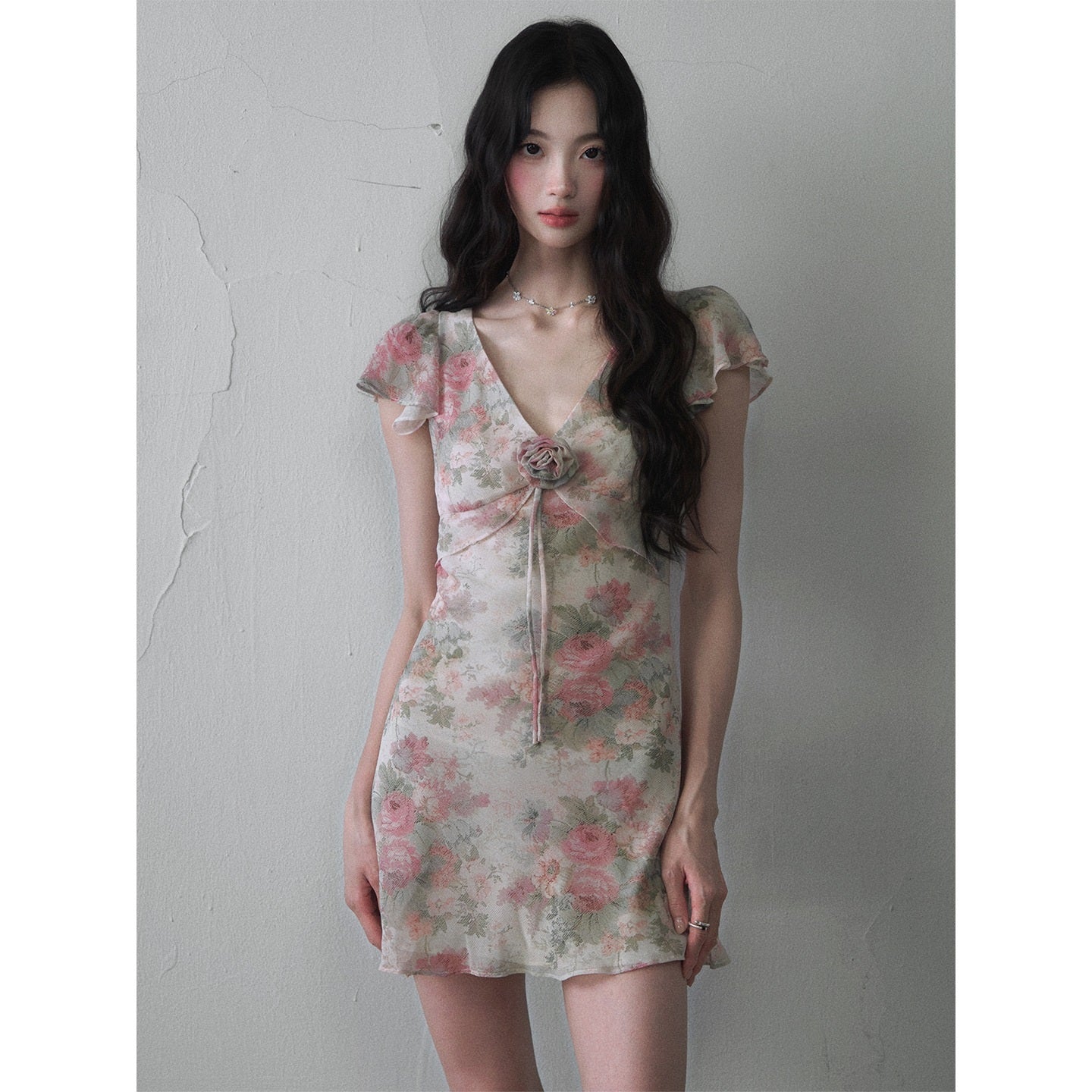 1P_STUDIO_3d_Floral_Print_V-neck_Flutter_Sleeve_Women&