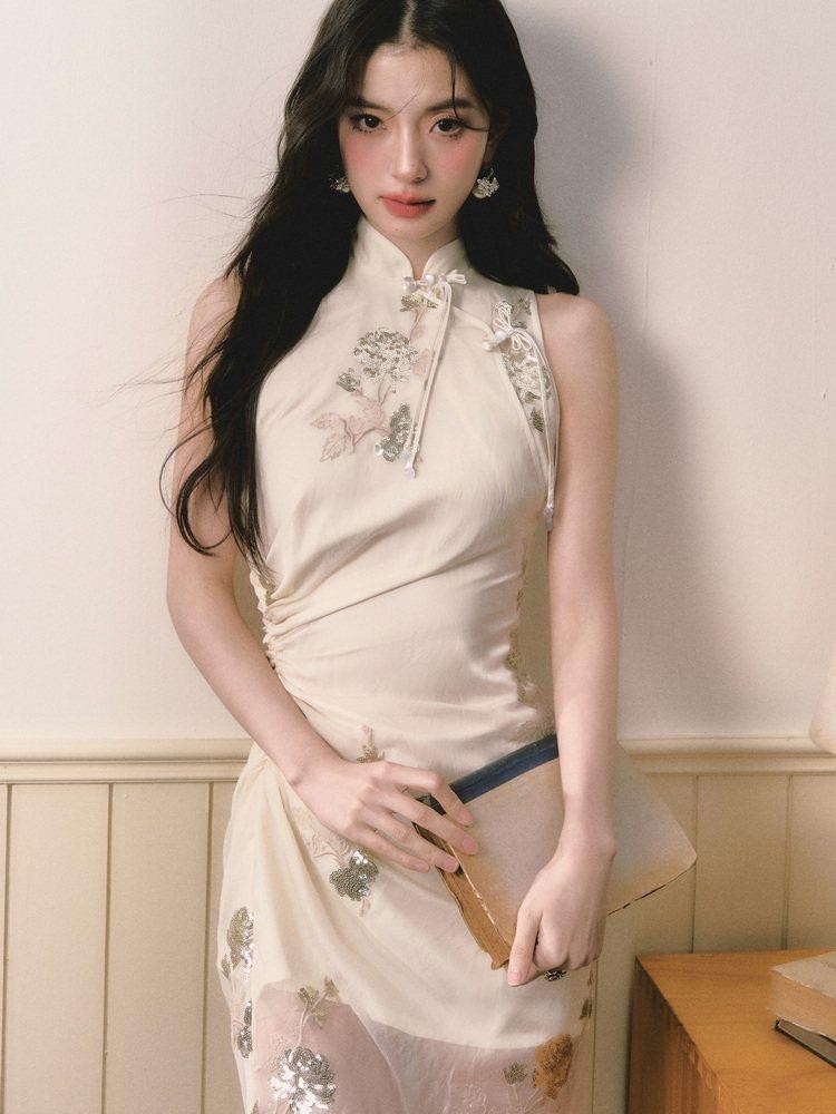1P STUDIO Beige Sequin Embroidered Stand Collar Women&