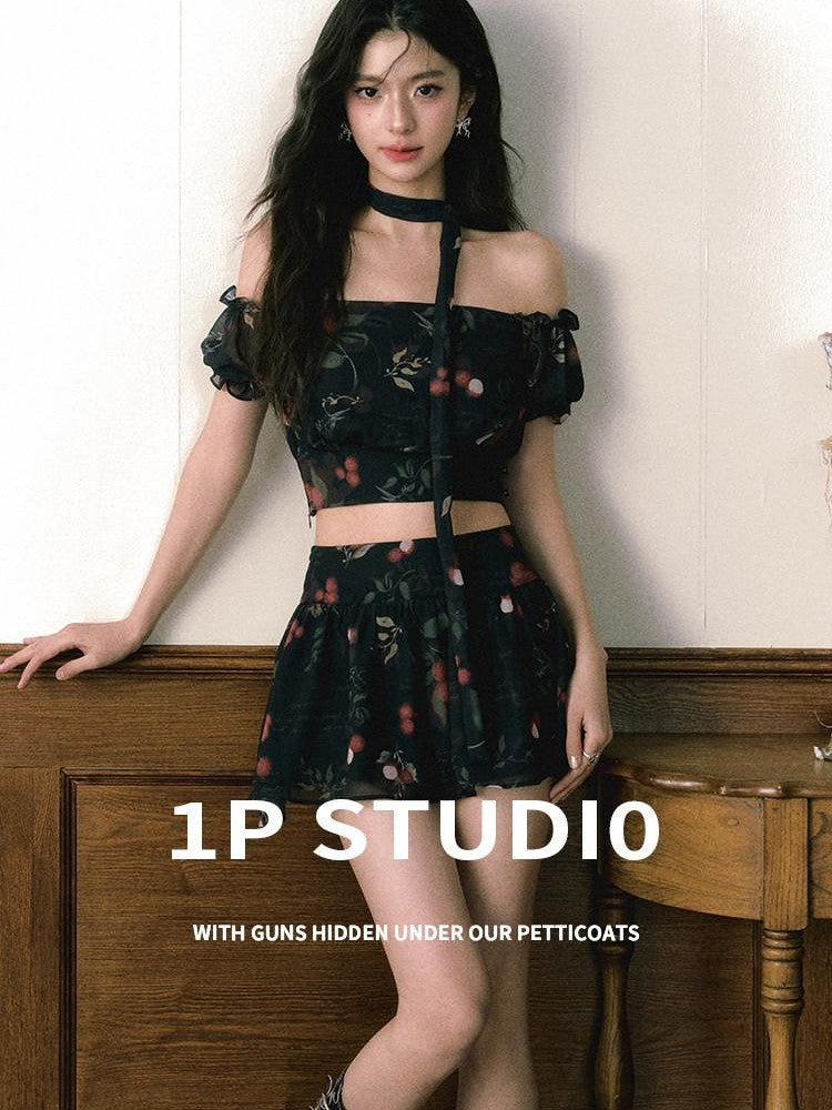 1P STUDIO Black Red Lychee Floral Off Shoulder Women&
