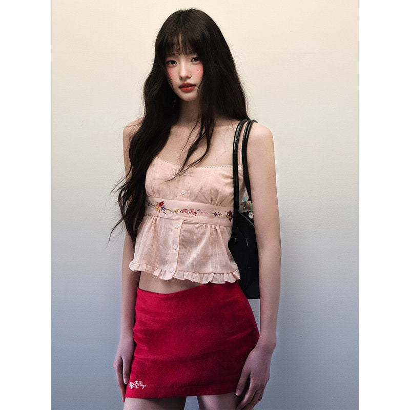1P_STUDIO_Cropped_Embroidered_Ruffle_Short_Slim_Fit_Women&