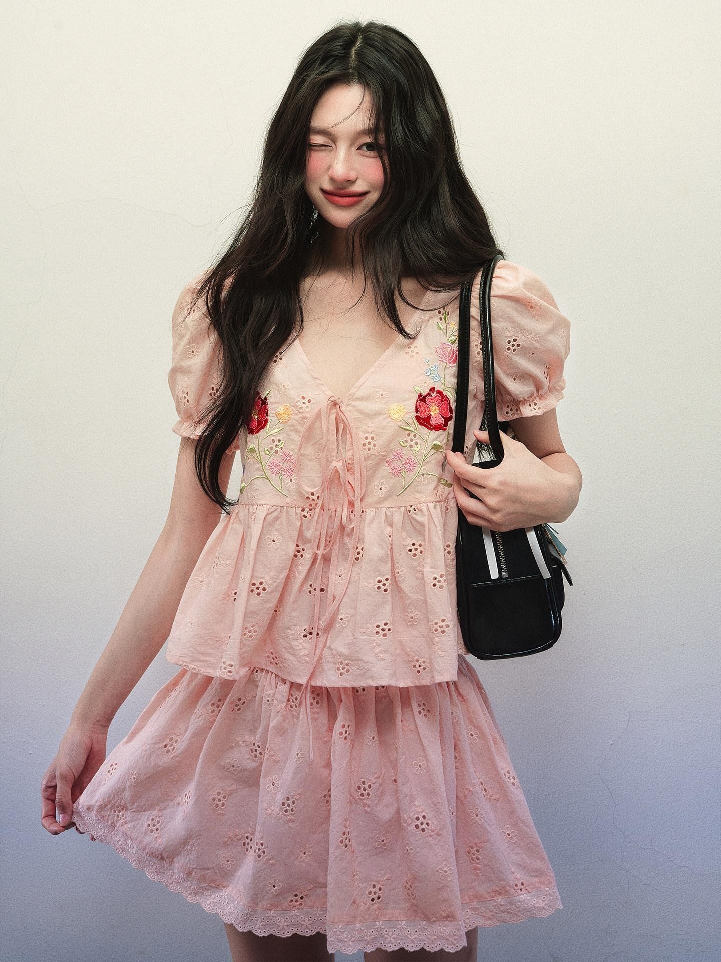 1P STUDIO Embroidered Floral V-neck Lace Shirt Women&