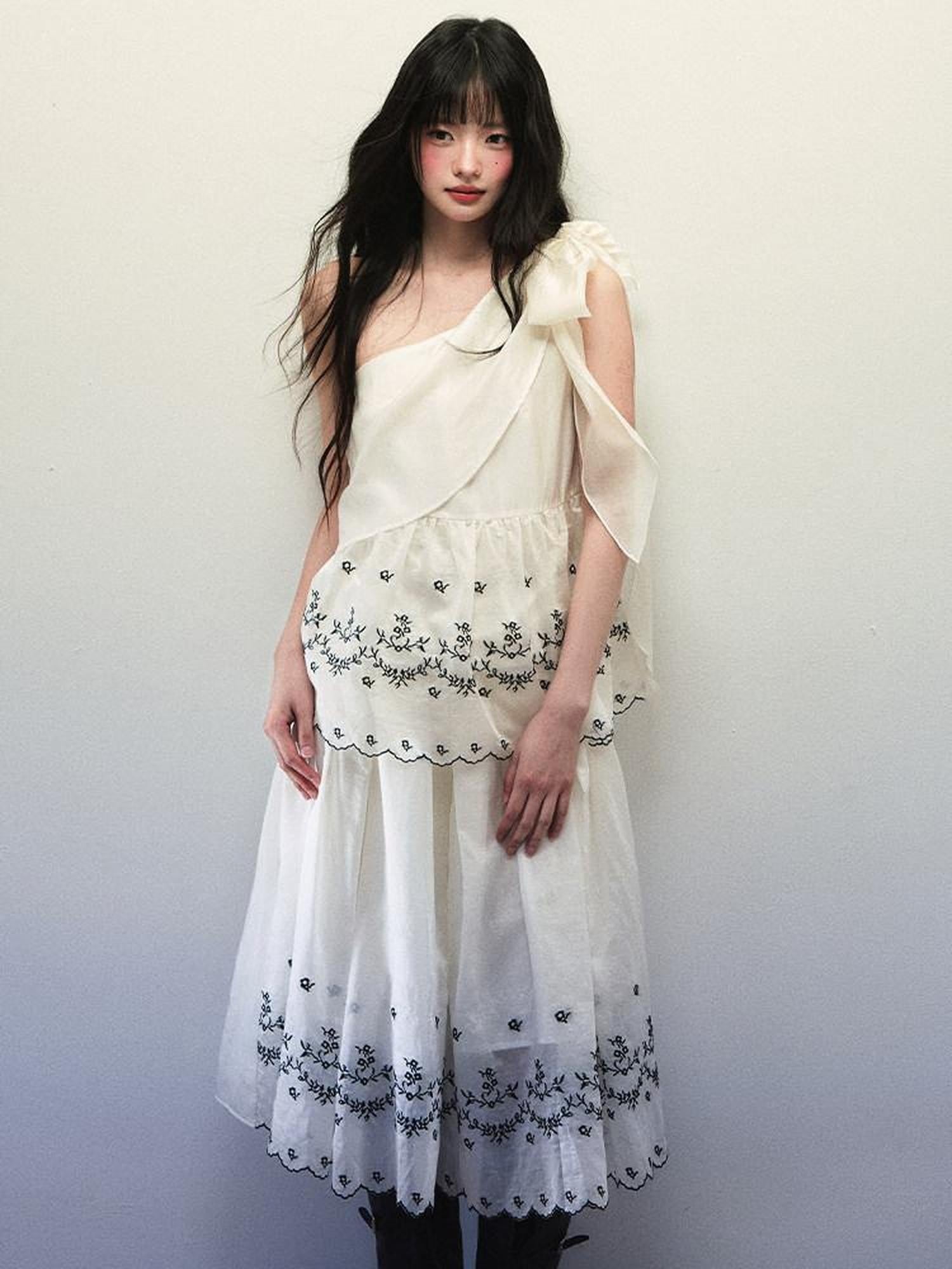 1P STUDIO Embroidered One Shoulder Tie Gathered Skirt Women&