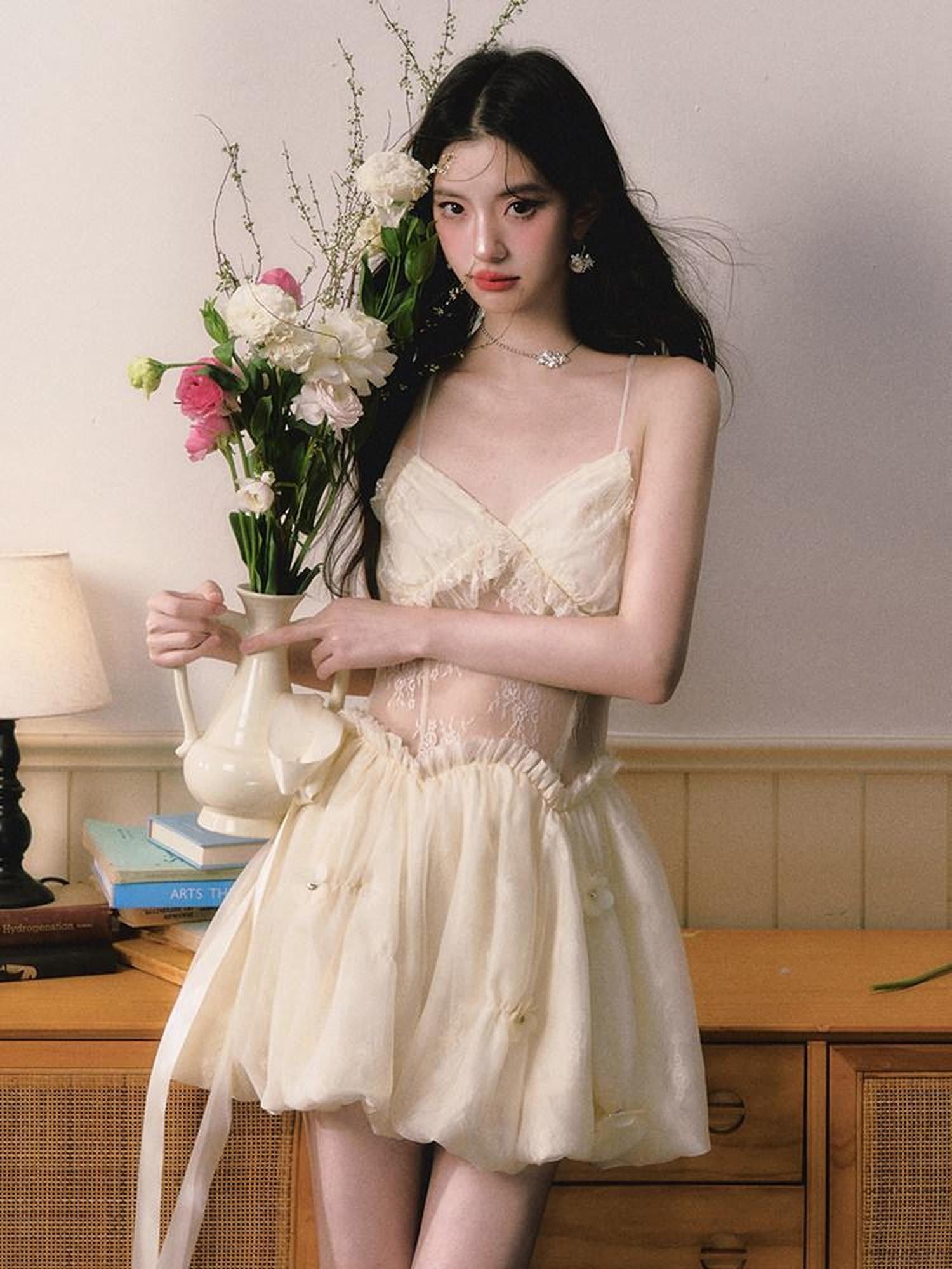 1P STUDIO Light Beige Sheer Waist Spliced Cinched Women&