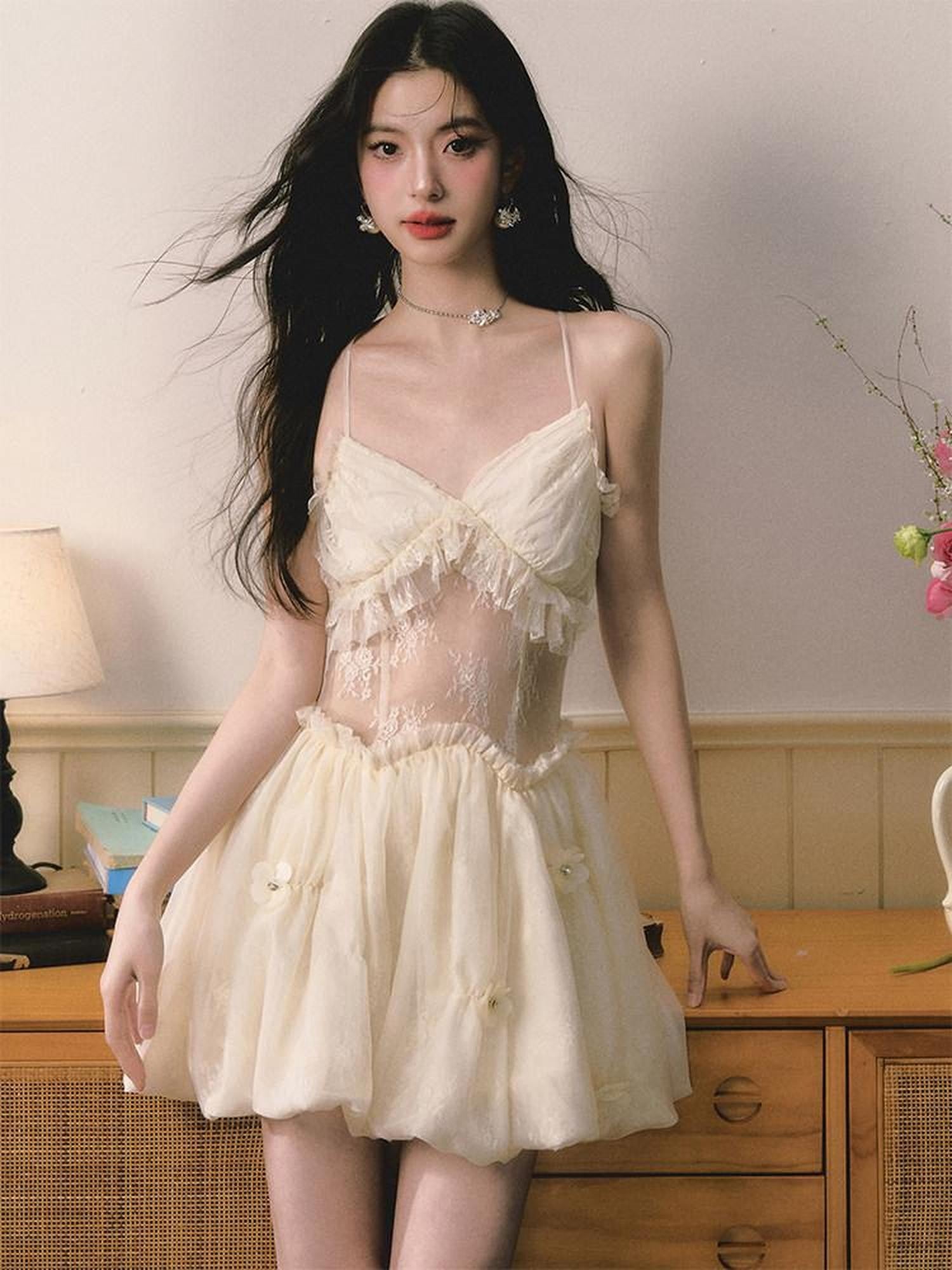 1P STUDIO Light Beige Sheer Waist Spliced Cinched Women&