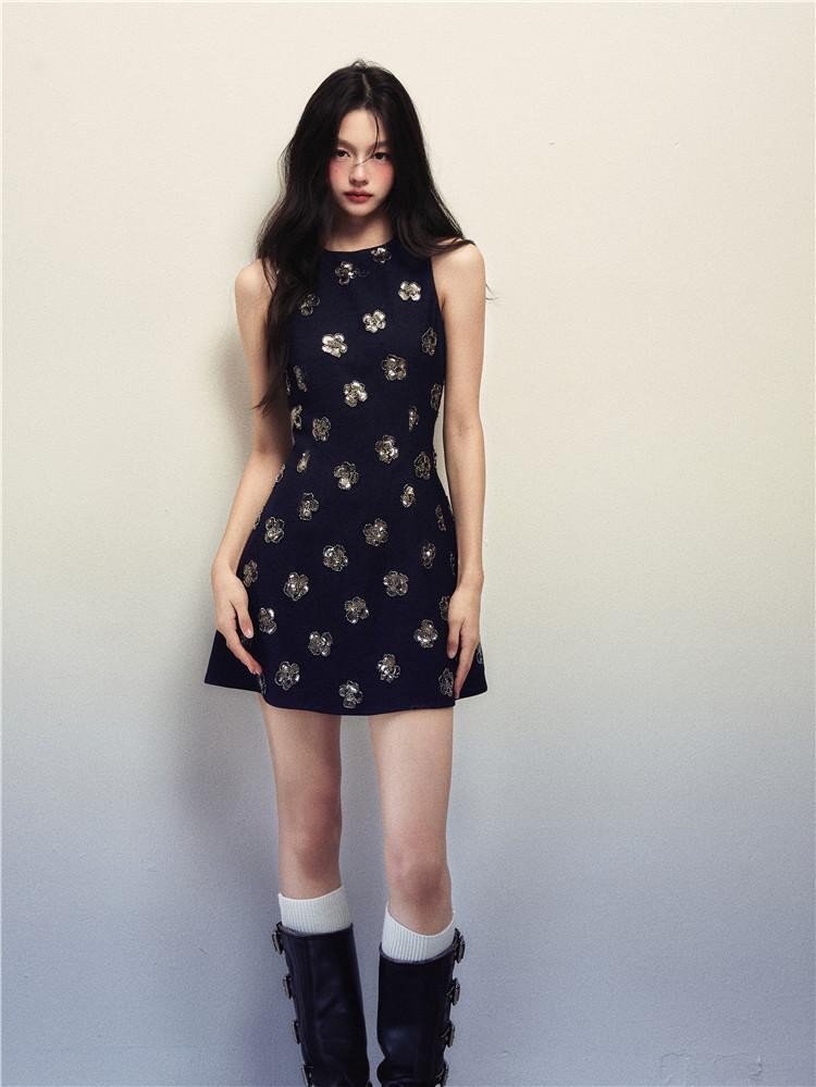 1P STUDIO Navy Sequin Floral Sleeveless A Line Slim Waist Women&