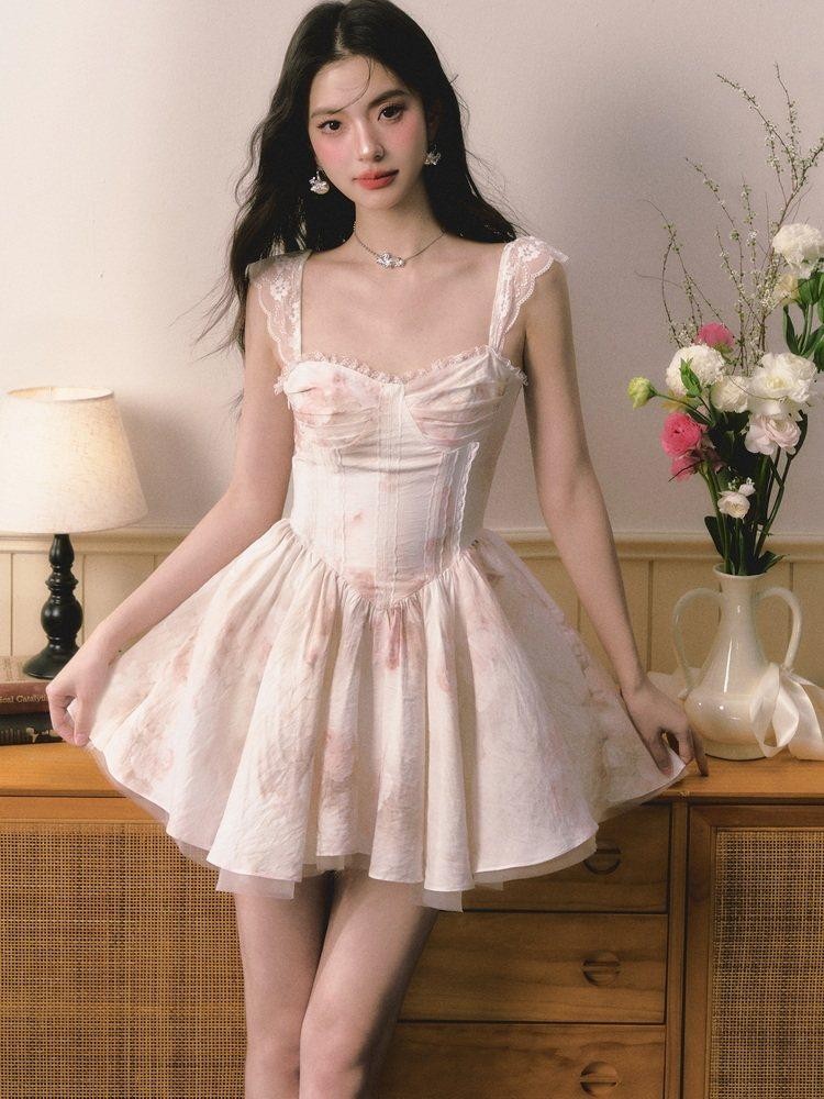 1P STUDIO Puff A Line Lace Trim Cinched Waist Women&