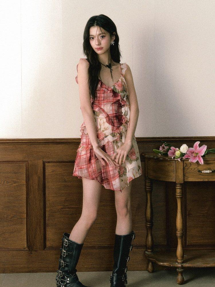 1P STUDIO Red Plaid Patchwork Rose Floral Ruffle Tie V-neck Women&