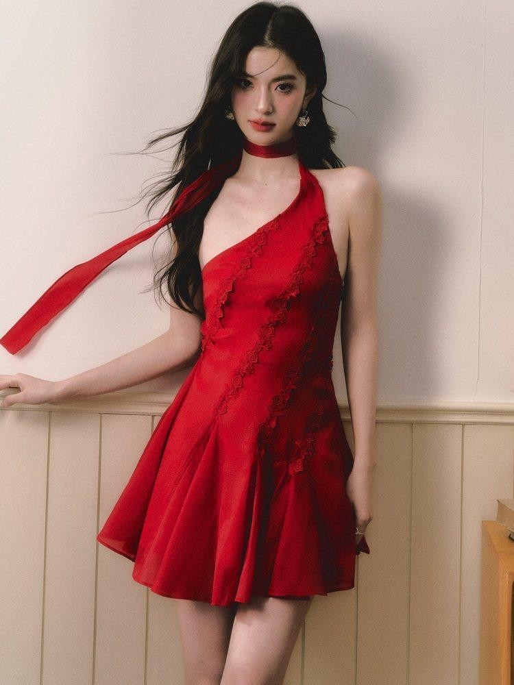 1P STUDIO Red Rose Asymmetrical One Shoulder Waist Cinched Women&