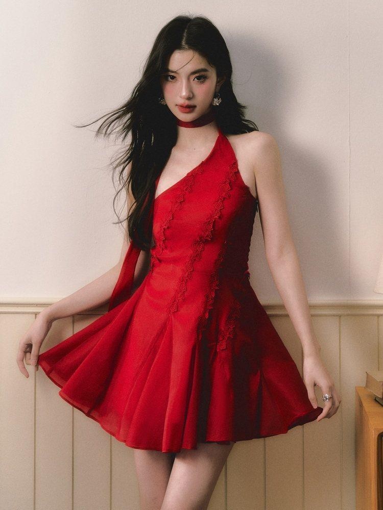 1P STUDIO Red Rose Asymmetrical One Shoulder Waist Cinched Women&