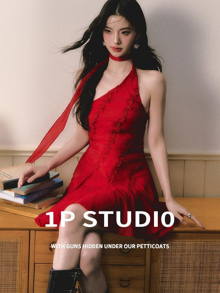 1P STUDIO Red Rose Asymmetrical One Shoulder Waist Cinched Women&
