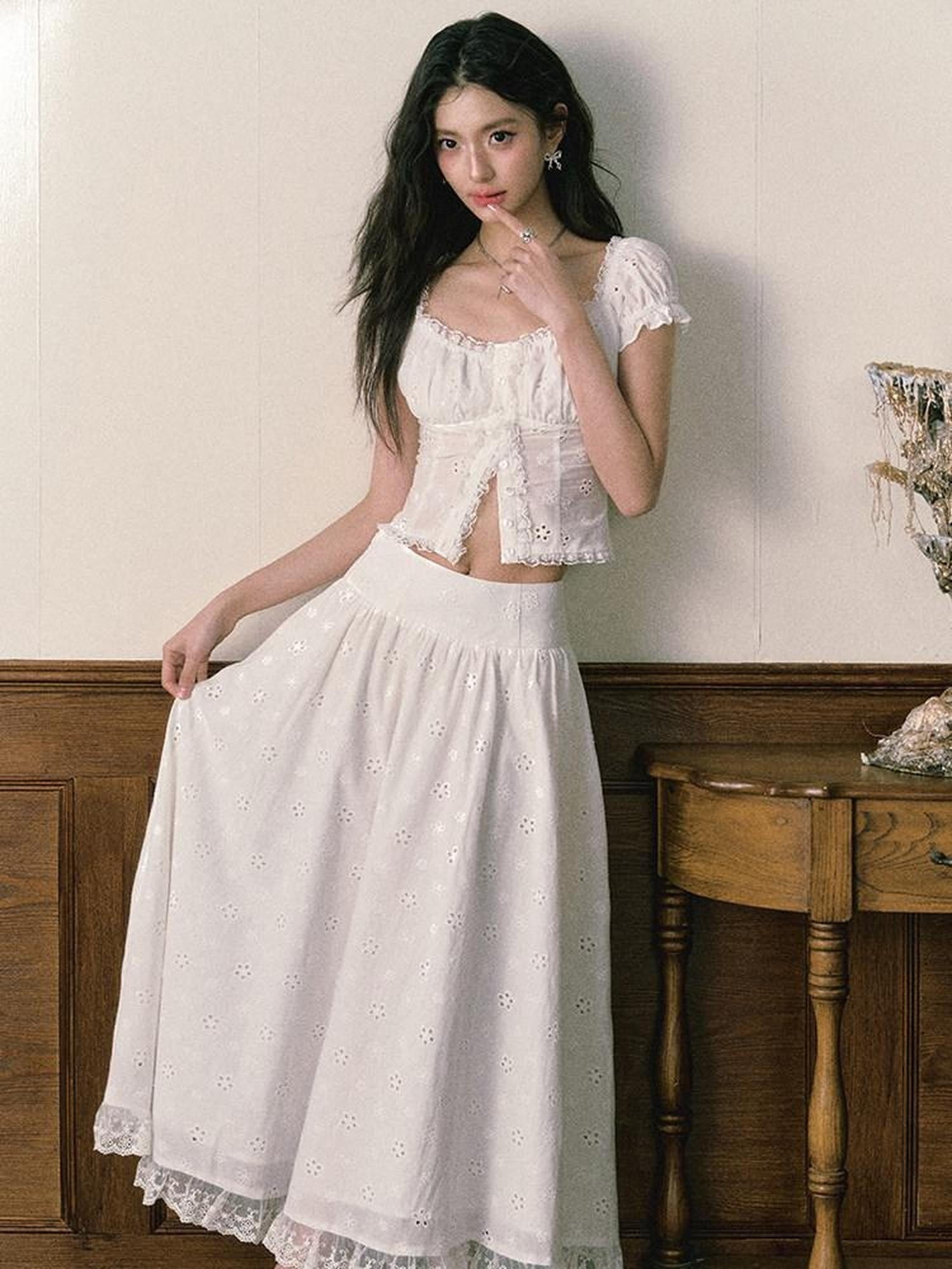 1P STUDIO White Eyelet Embroidered Lace Trim Square Neck Women&