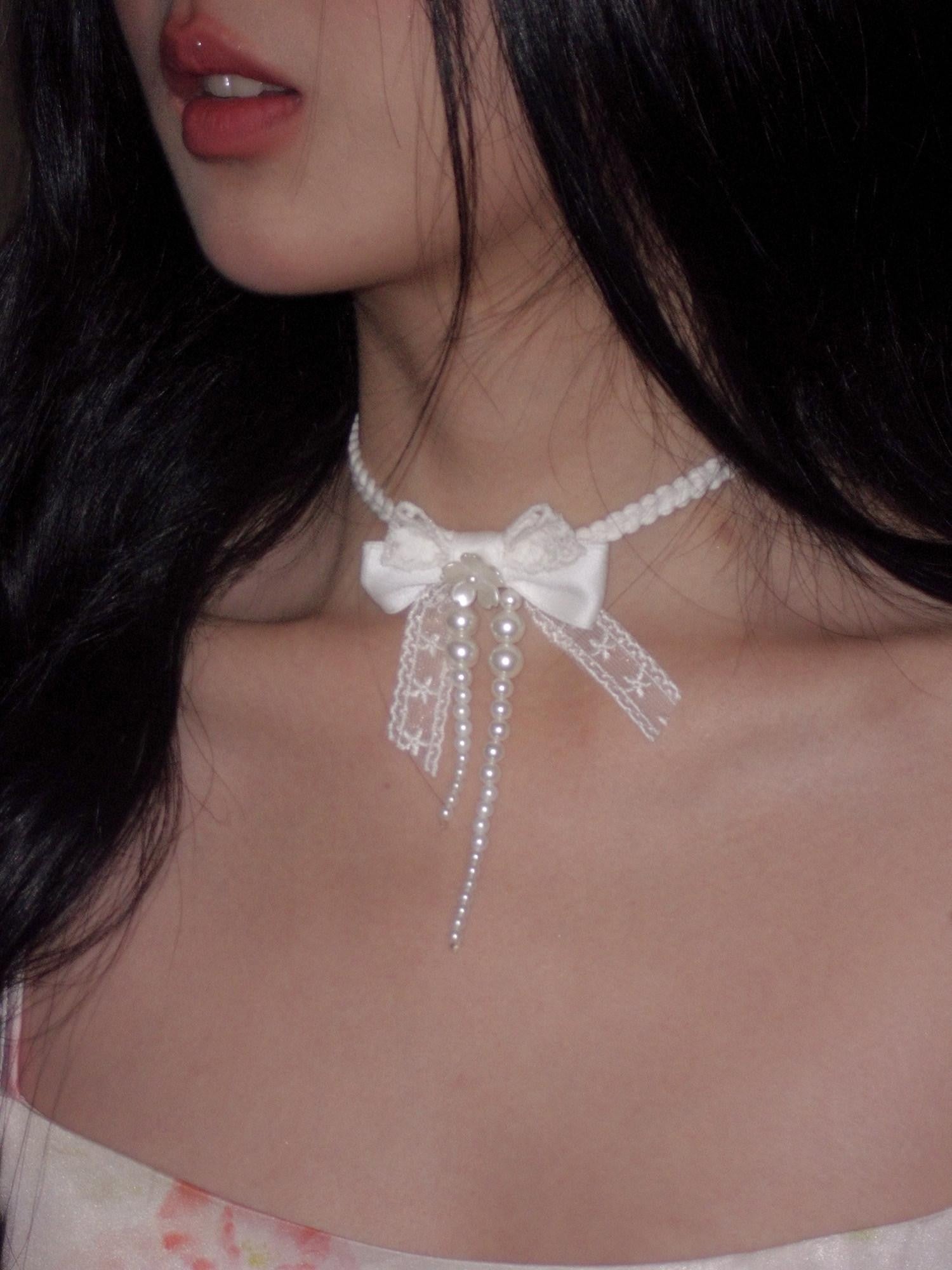 1P STUDIO White Lace Bowknot Pearl Tie Necklace Women&