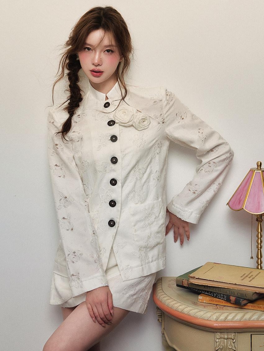 1P STUDIO White Rose Jacquard Chinese Stand Collar Long Sleeve Women&