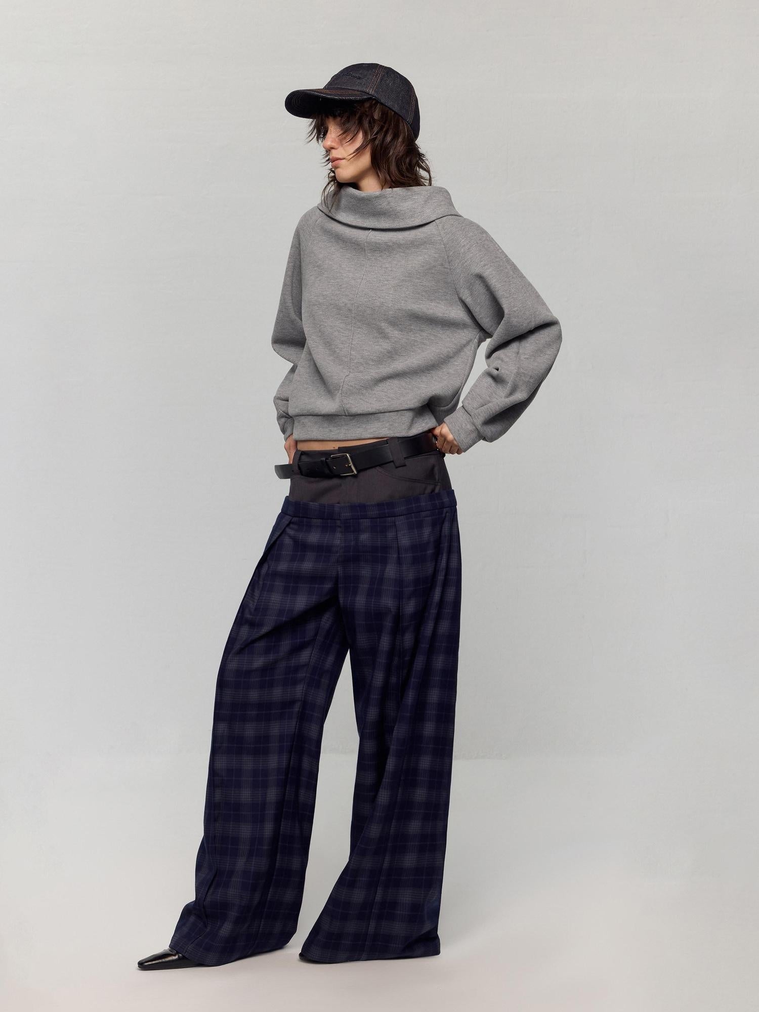RUN TO THE FUTURE Asymmetric Slanted Neck Loose Fit Retro Office Pullover Heather Gray Sweatshirts