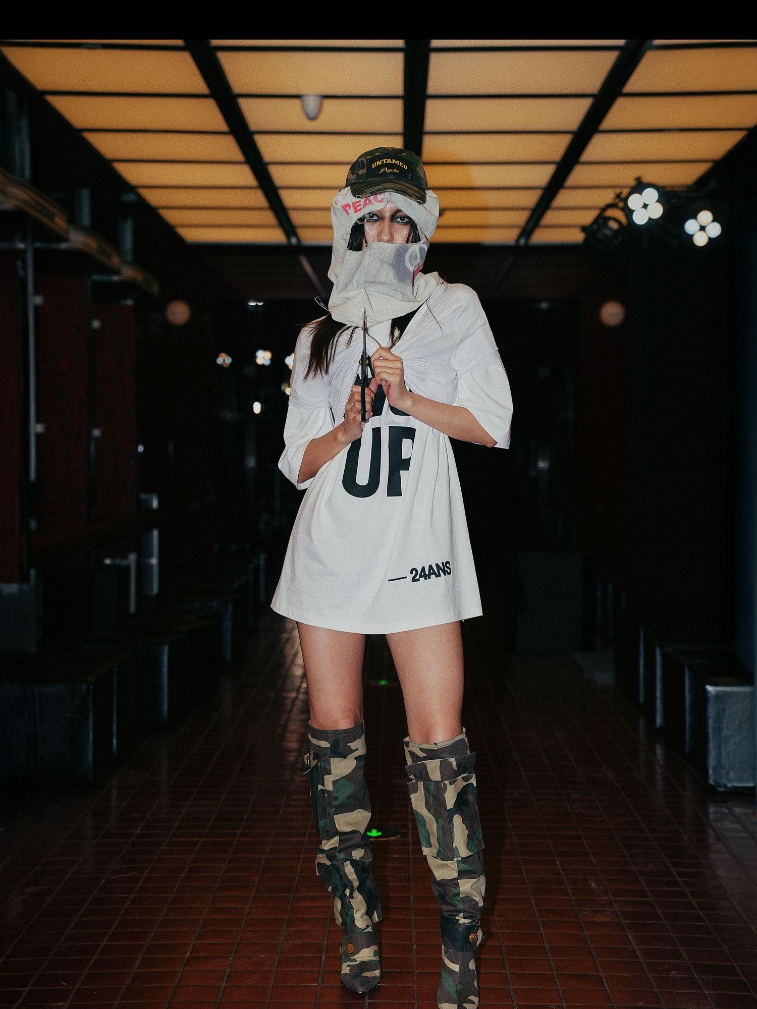 24ans White Mesh Hooded Creative Print Women&