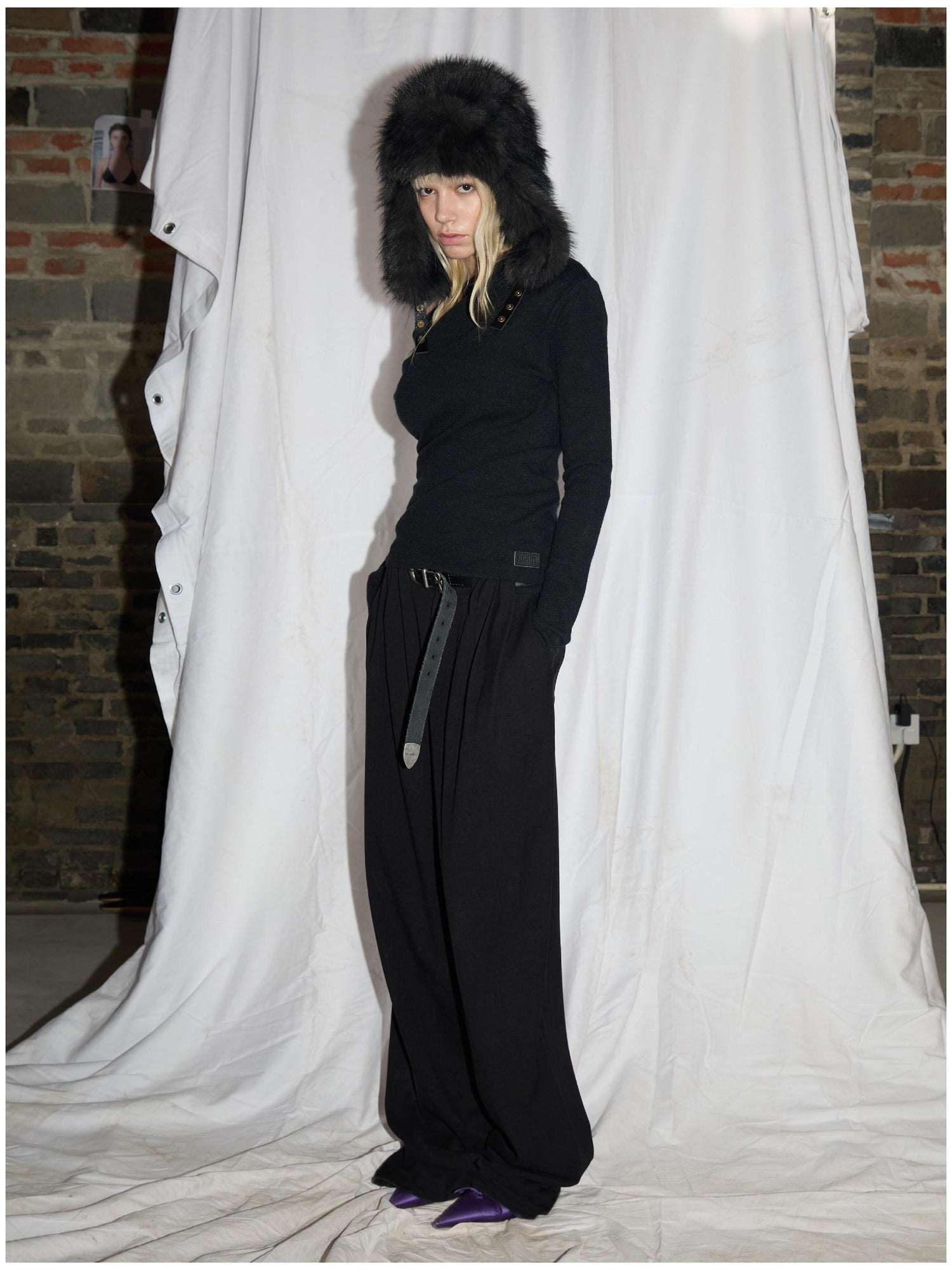 24ans Anti Pill Twist Asymmetrical Layering Top Black Grey