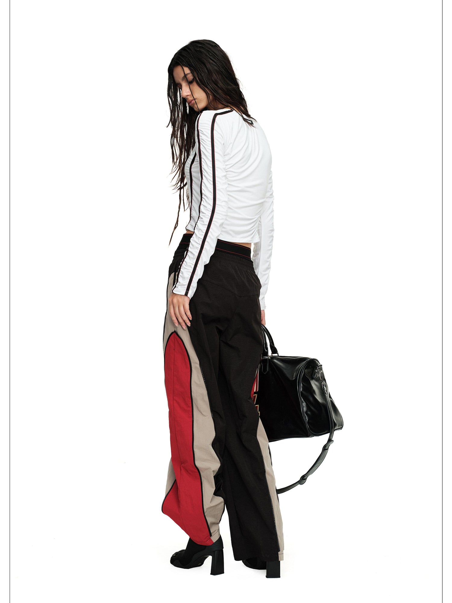 24ans Asymmetric Stretch Ribbed Crop Tee