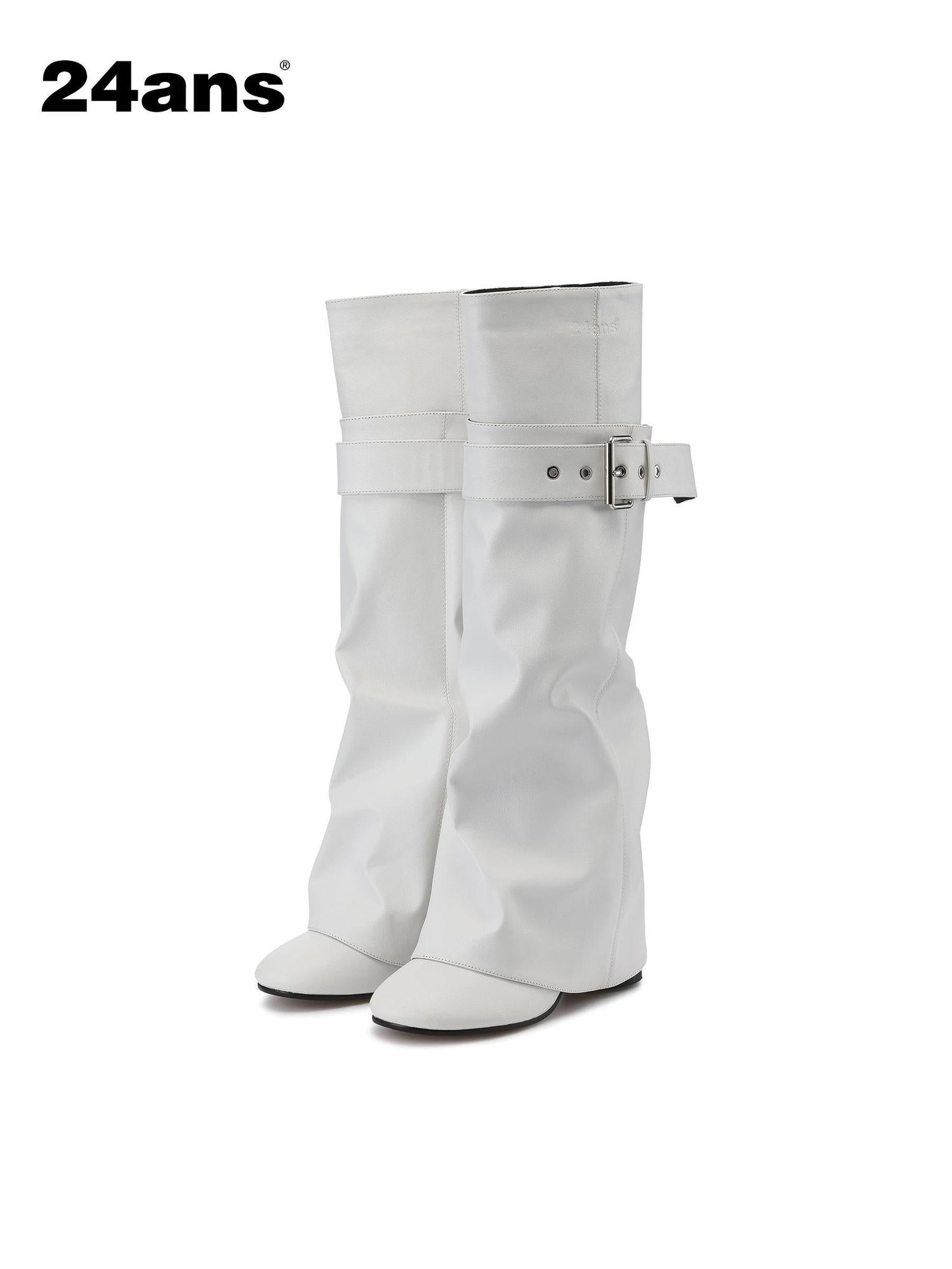 24ans Distressed White Detachable Boots