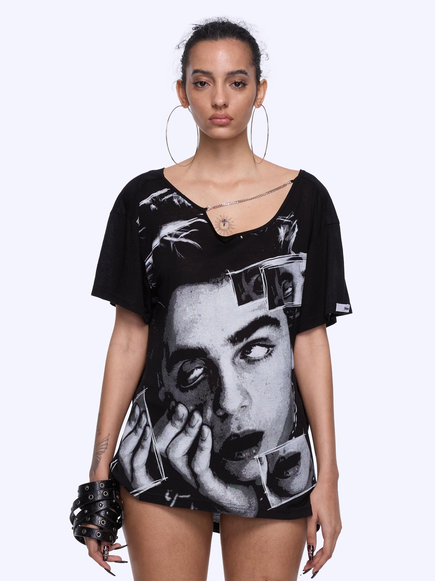 24ans Oversized Backless Chain Print T-Shirt In Tencel Blend