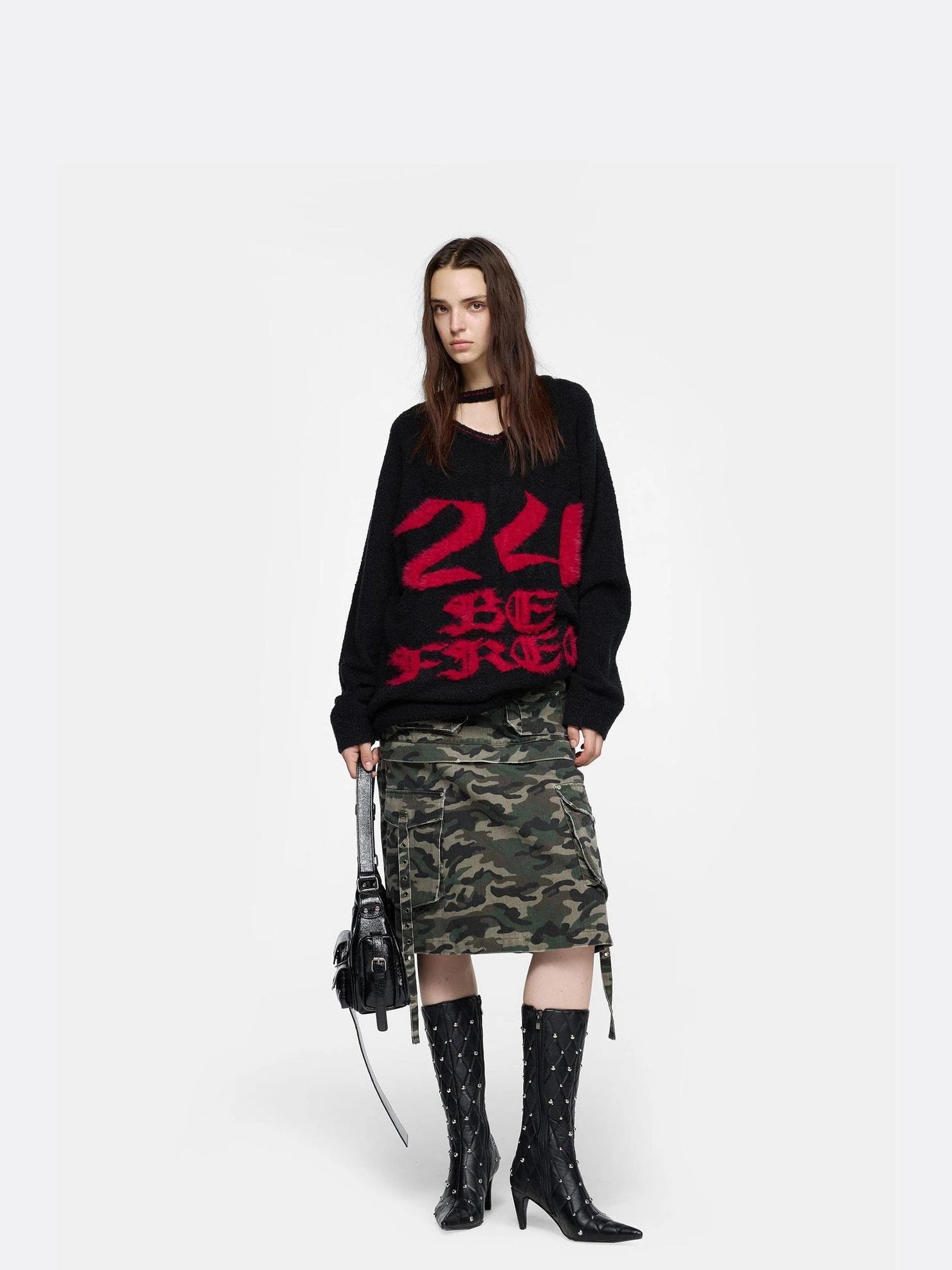 Slogan V-neck Knit Sweater Sweater