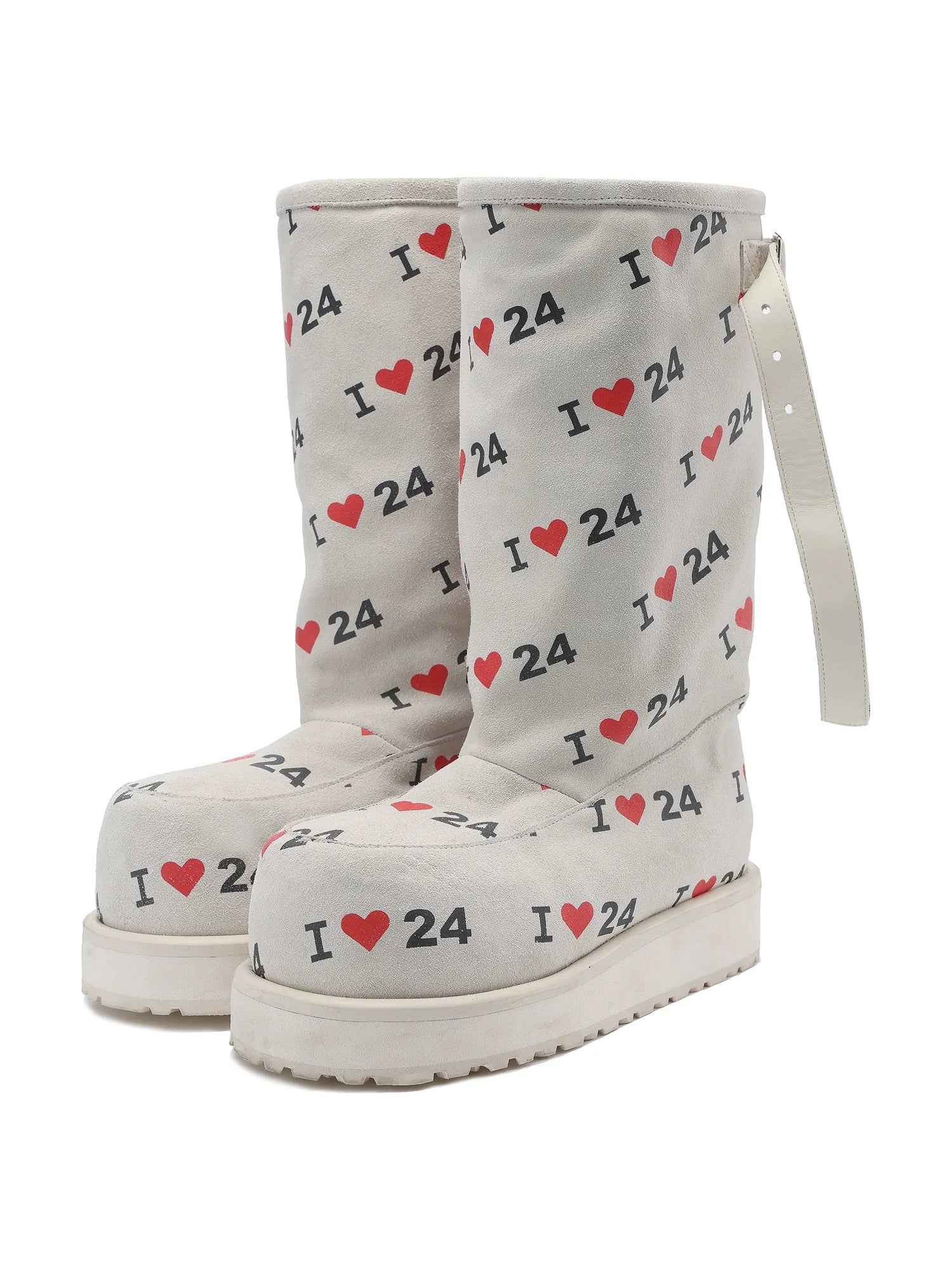 Snow Boots 2025 Runway Look Summer