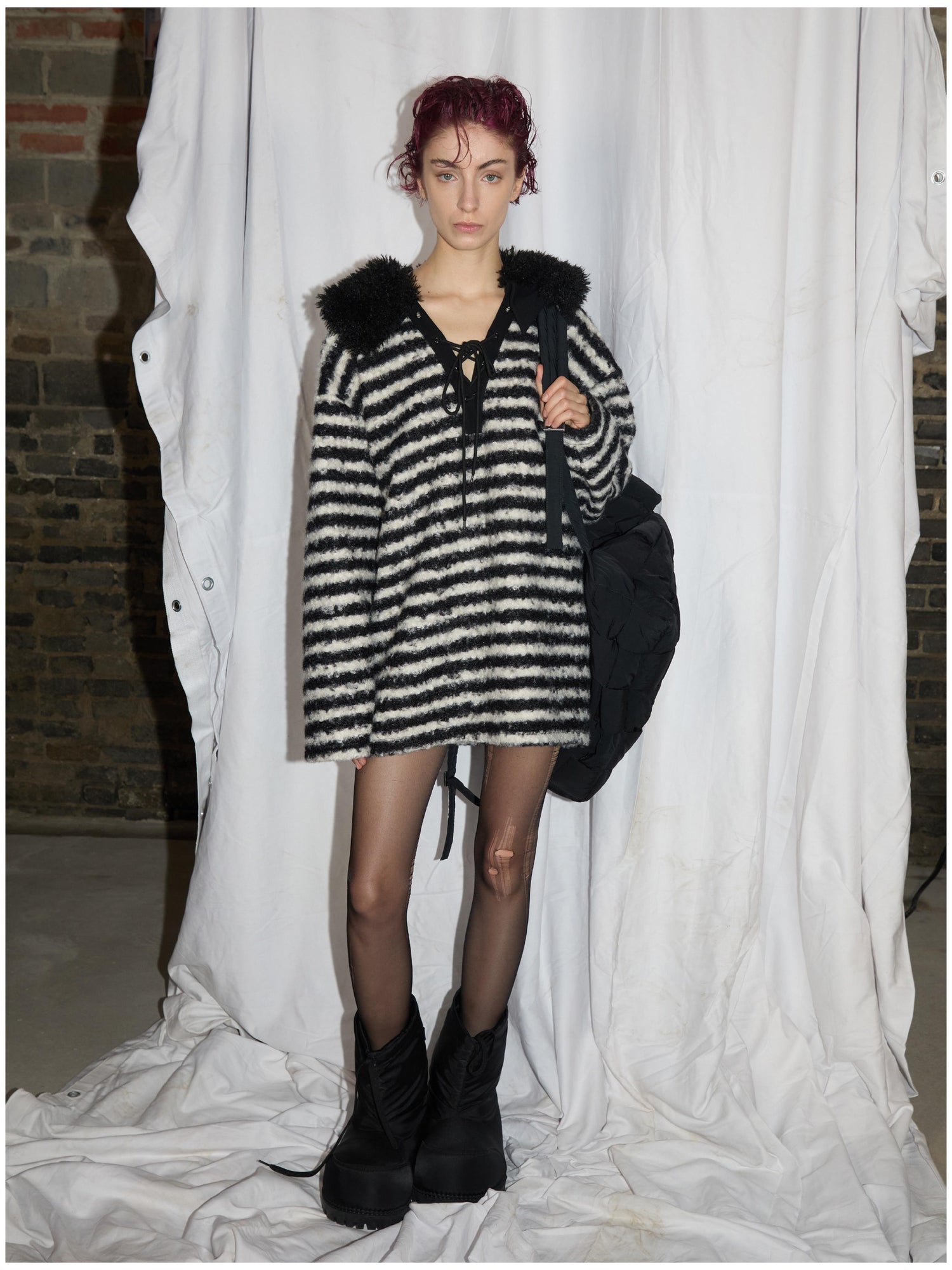 24ans Striped Detachable Shearling Collar Knit Sweater