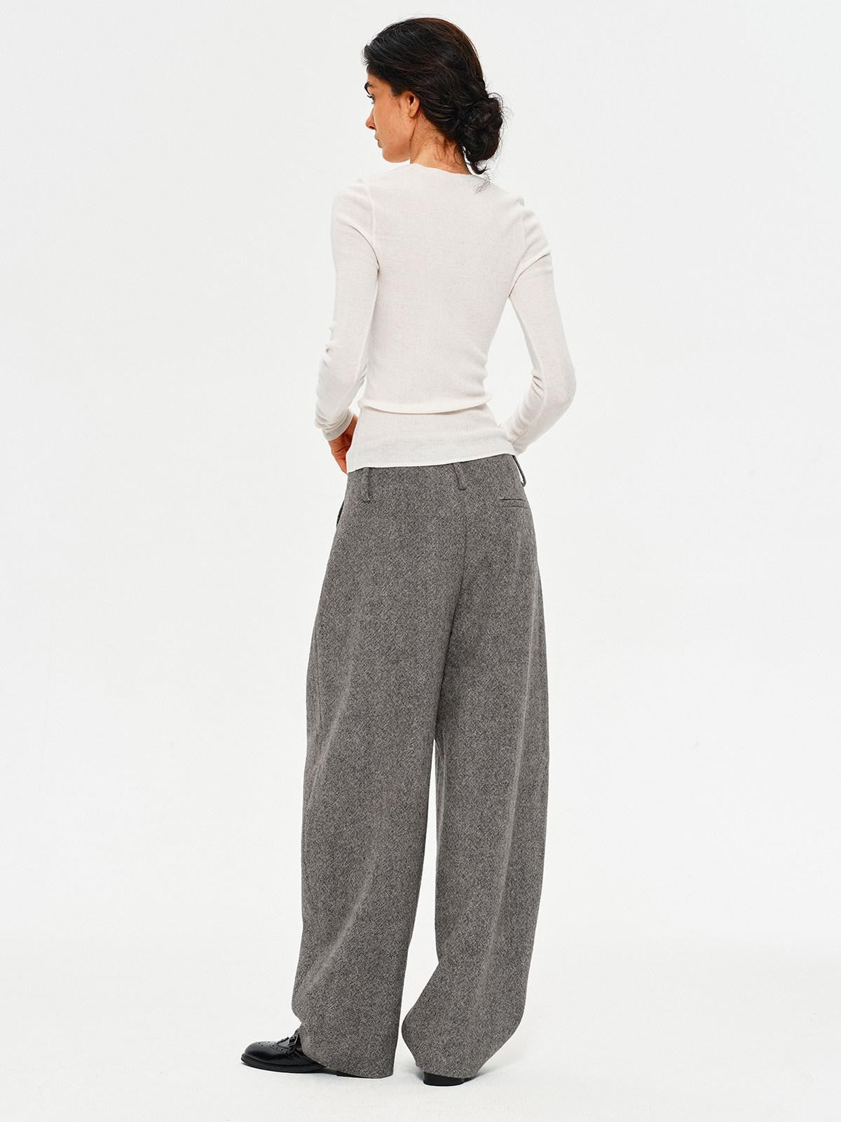 Northbutsouth Four Color U Neck Slim Fit Lightweight Long Sleeve Women&