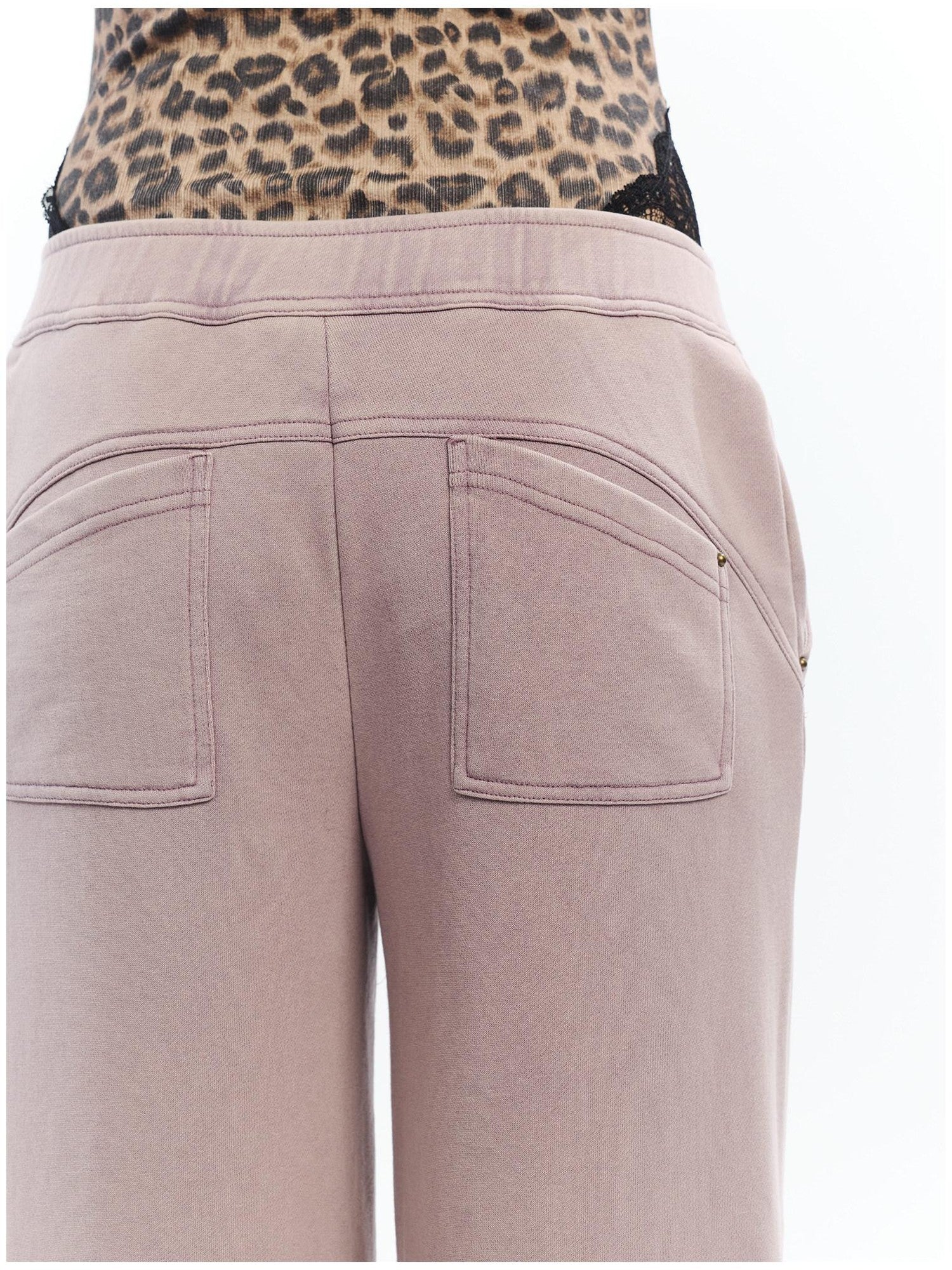 2th Desire Asymmetric Letter Print Leopard Patch Women&