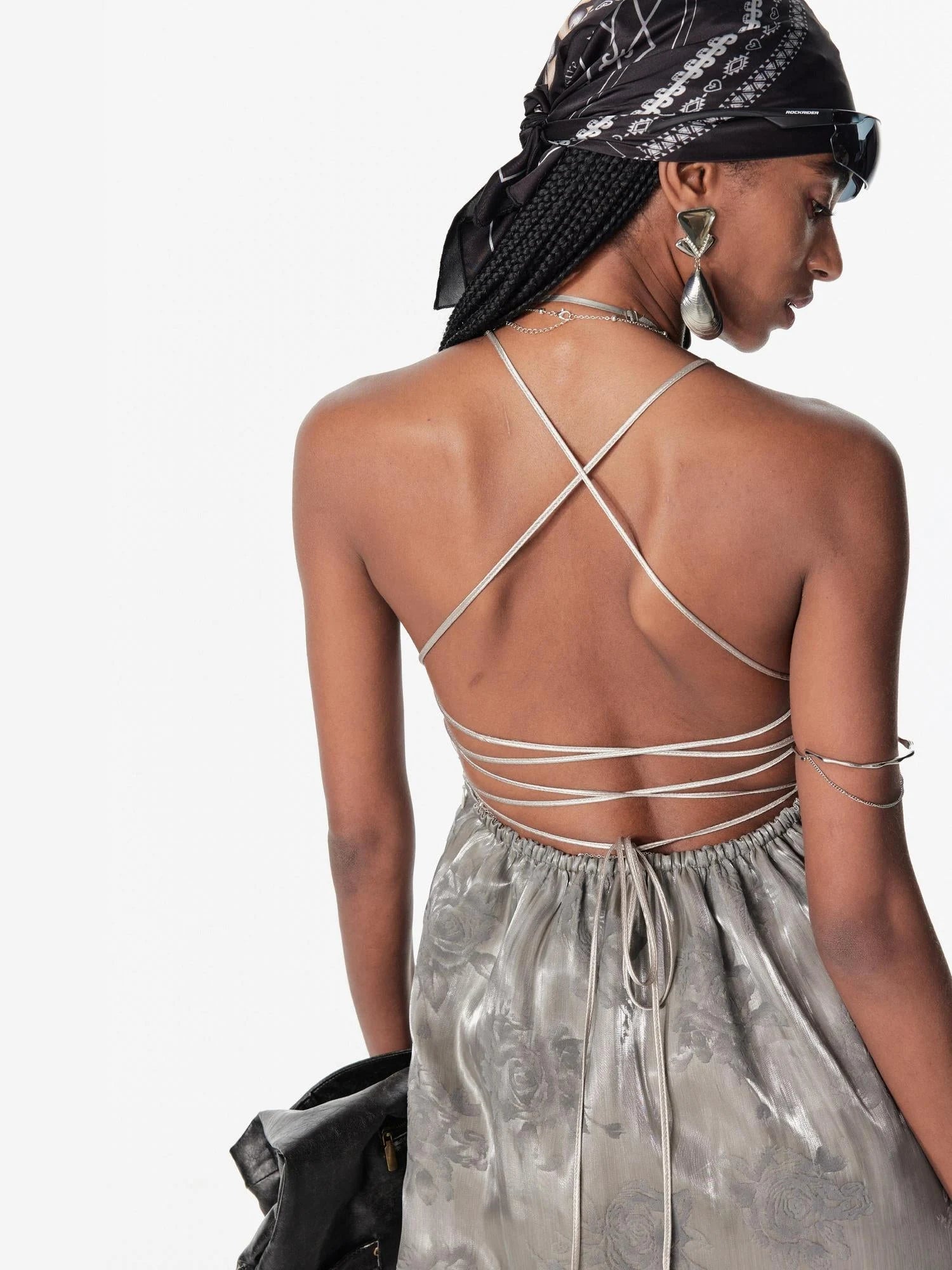 Double Layer Silver Lace Backless Sleeveless Holiday Dress