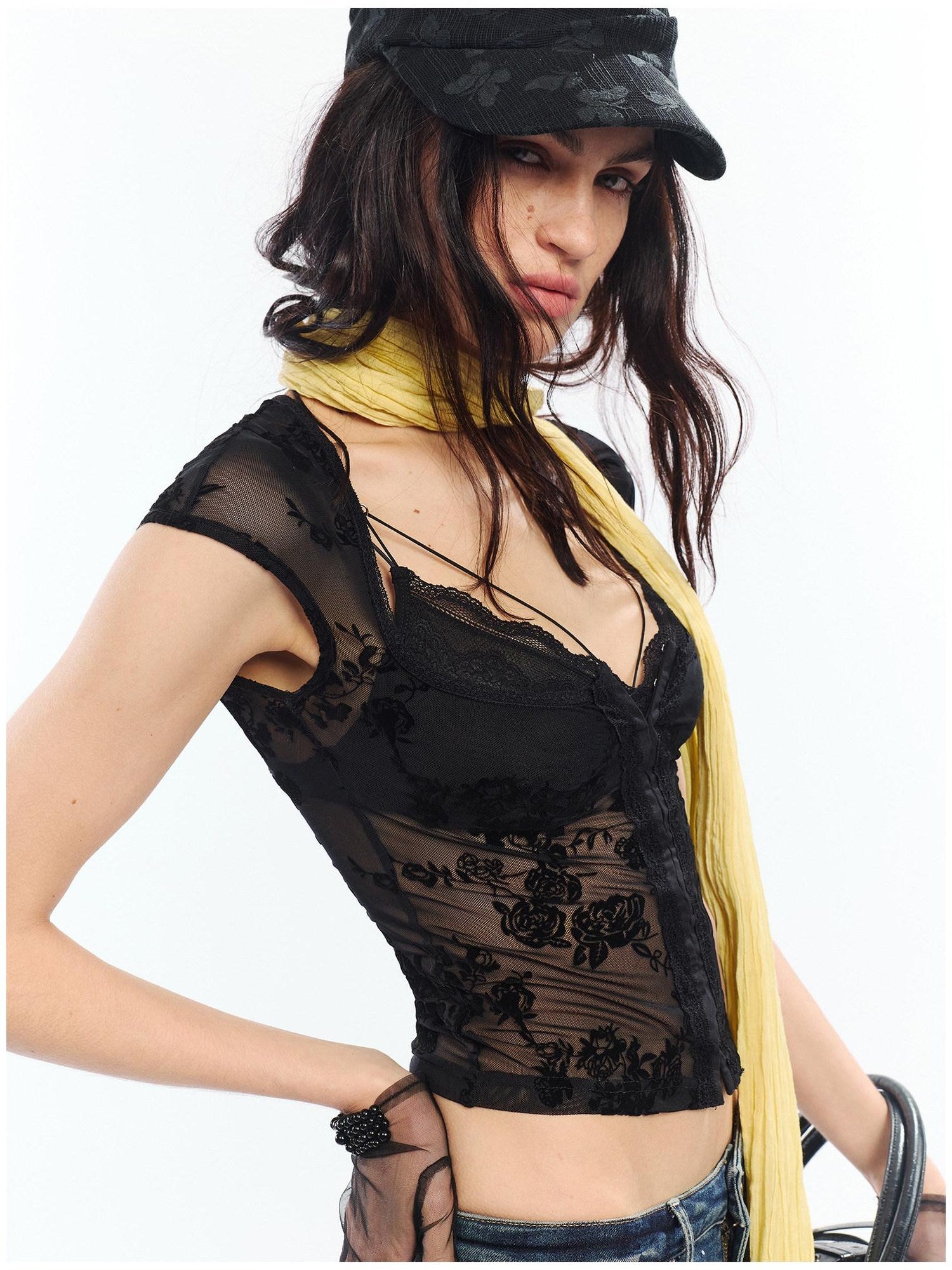 2th Desire Embroidered Floral Slim V-neck Cropped Women Nylon Spandex Short Sleeve T-Shirts