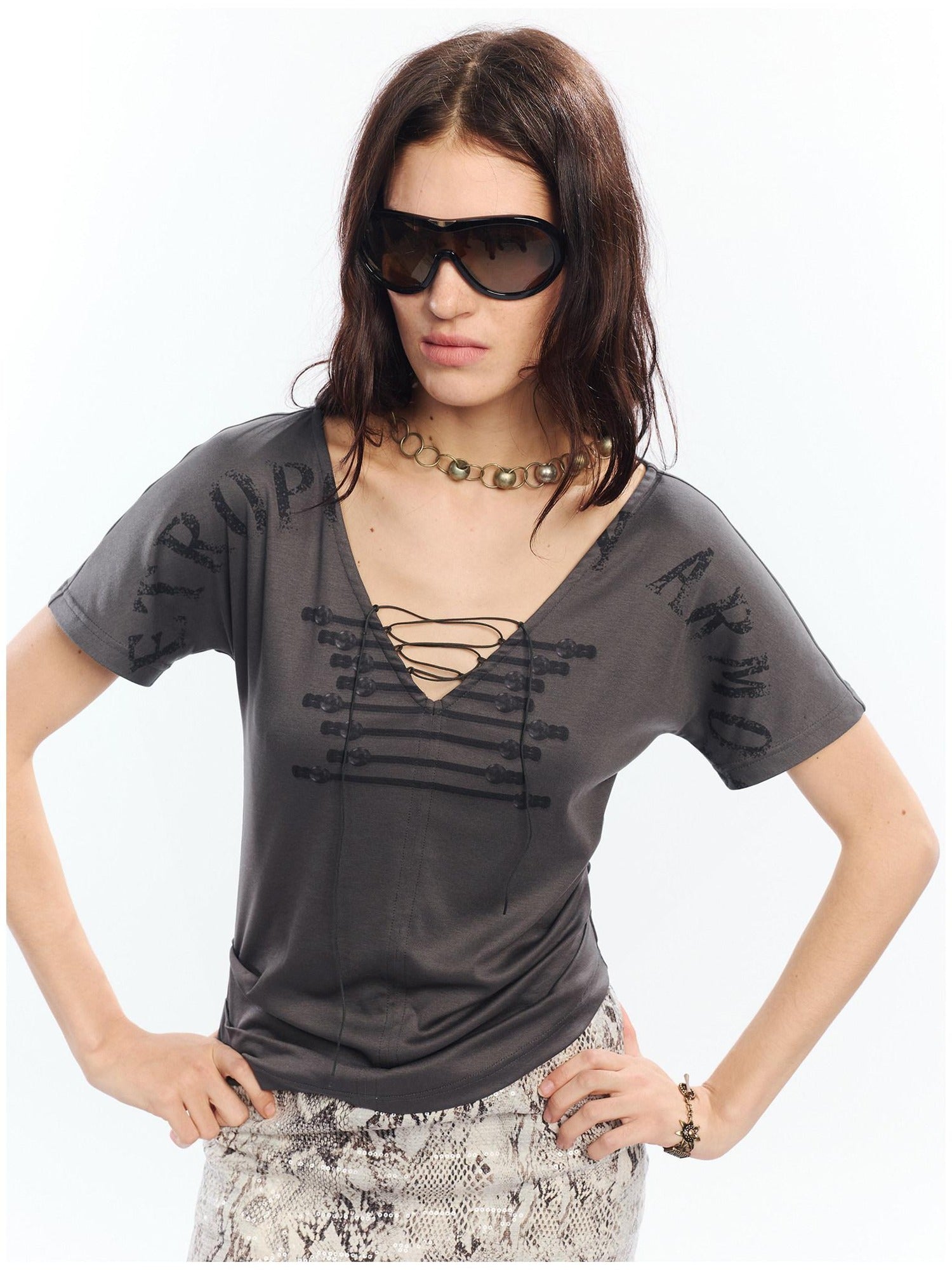 2th Desire Lyocell Slim Punk V-neck Cropped Letter Print Gray Womens Short Sleeve T-Shirts