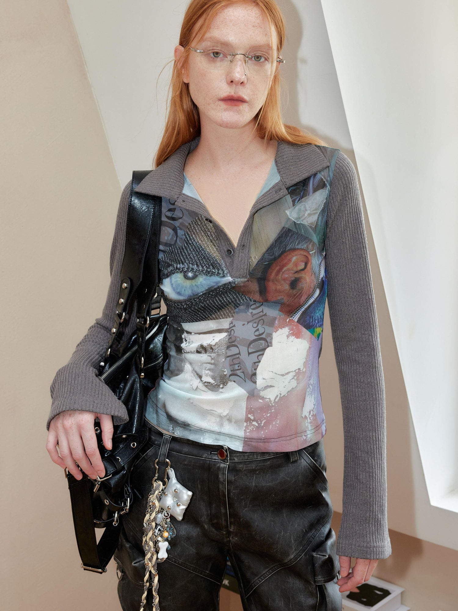 2th Desire Punk Abstract Sheer Knit V-Neck Tee